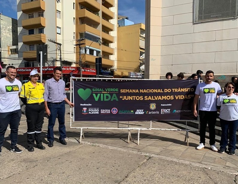 Imagem 1 da notícia: Vice-presidente acompanha programação da Semana do Trânsito