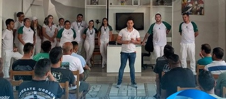 Imagem 1 da notícia: Novembro Azul: Vereador faz palestra na Fazenda Esperança