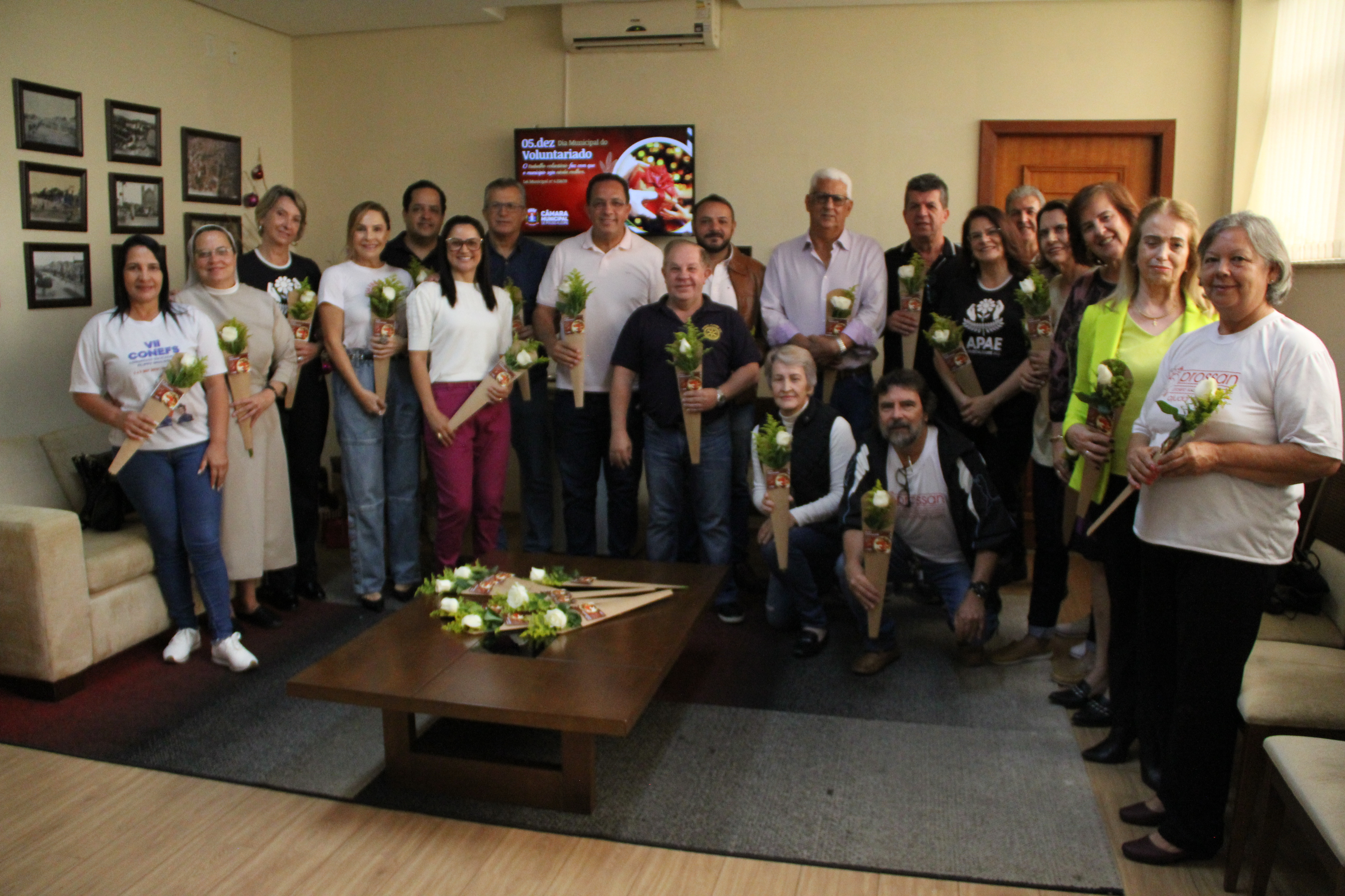 Imagem 1 da notícia: Dia Municipal do Voluntariado: Presidente dedica homenagem a representantes do terceiro setor