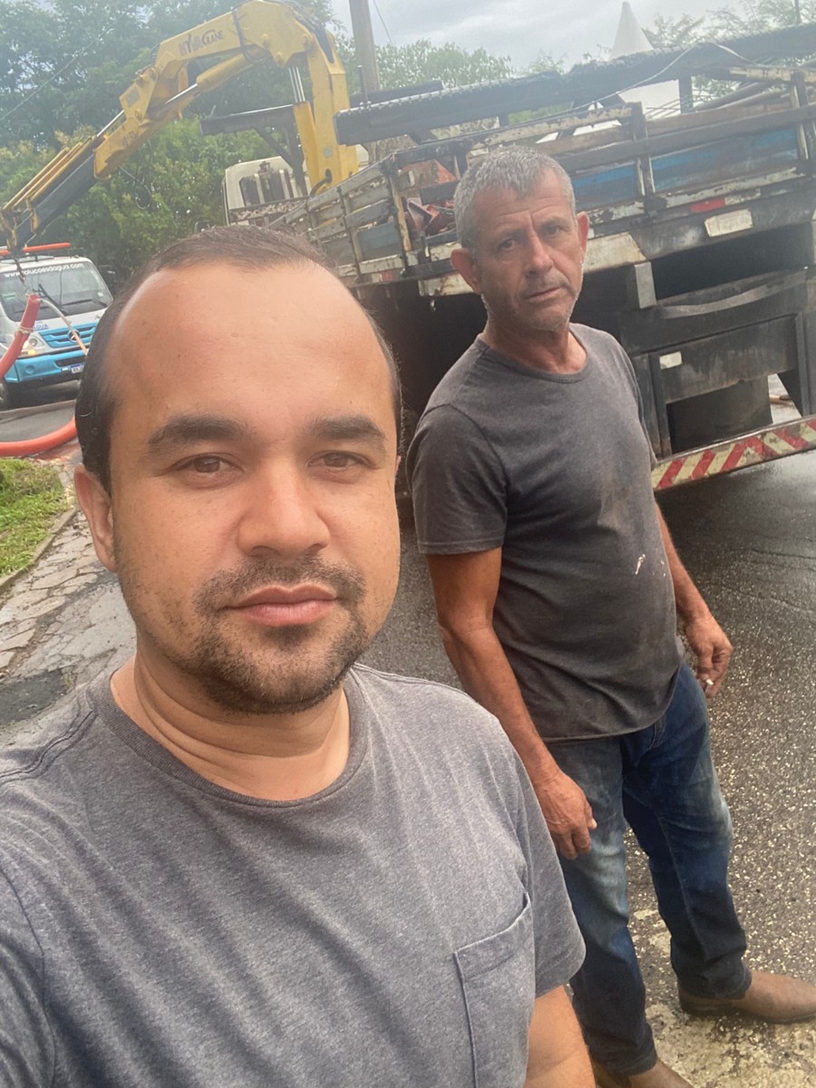 Imagem 1 da notícia: Com solicitação de mais uma bomba de sucção, vereadores acompanham ações que visam diminuir problemas causados pelas chuvas