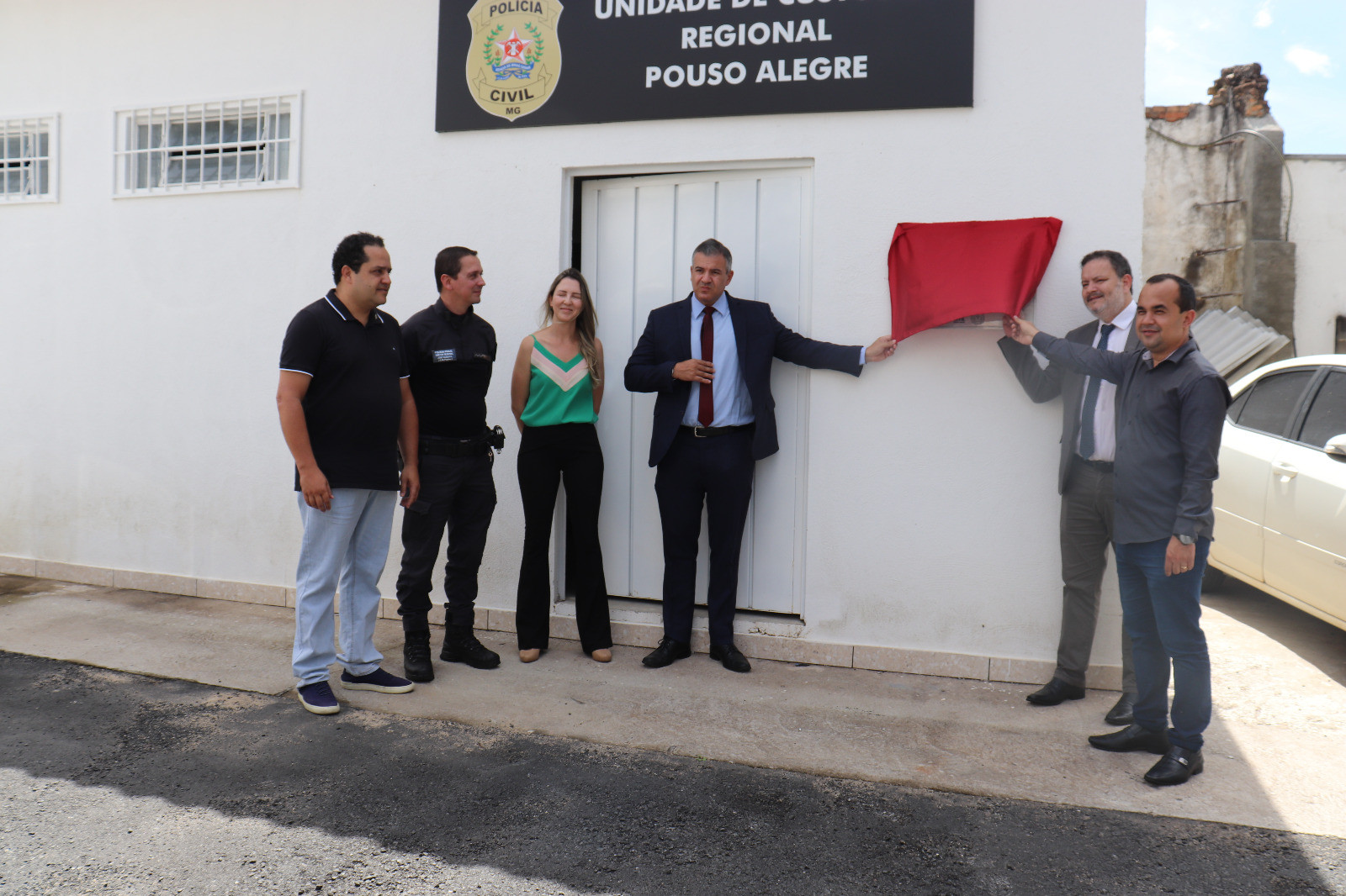Imagem 1 da notícia: Presidente da Câmara participa da inauguração da Unidade de Custódia da Delegacia Regional de Pouso Alegre