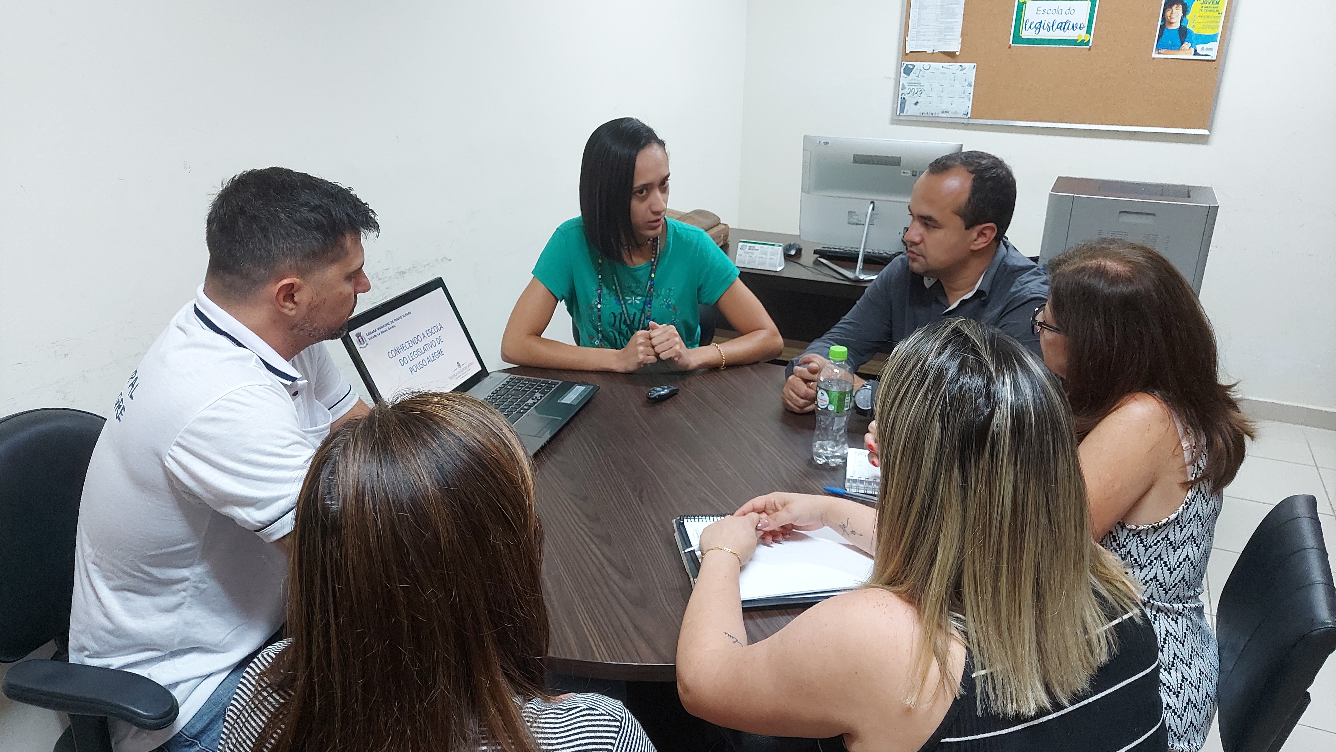 Imagem 1 da notícia: Equipe de Conceição dos Ouros visita a Câmara de Pouso Alegre