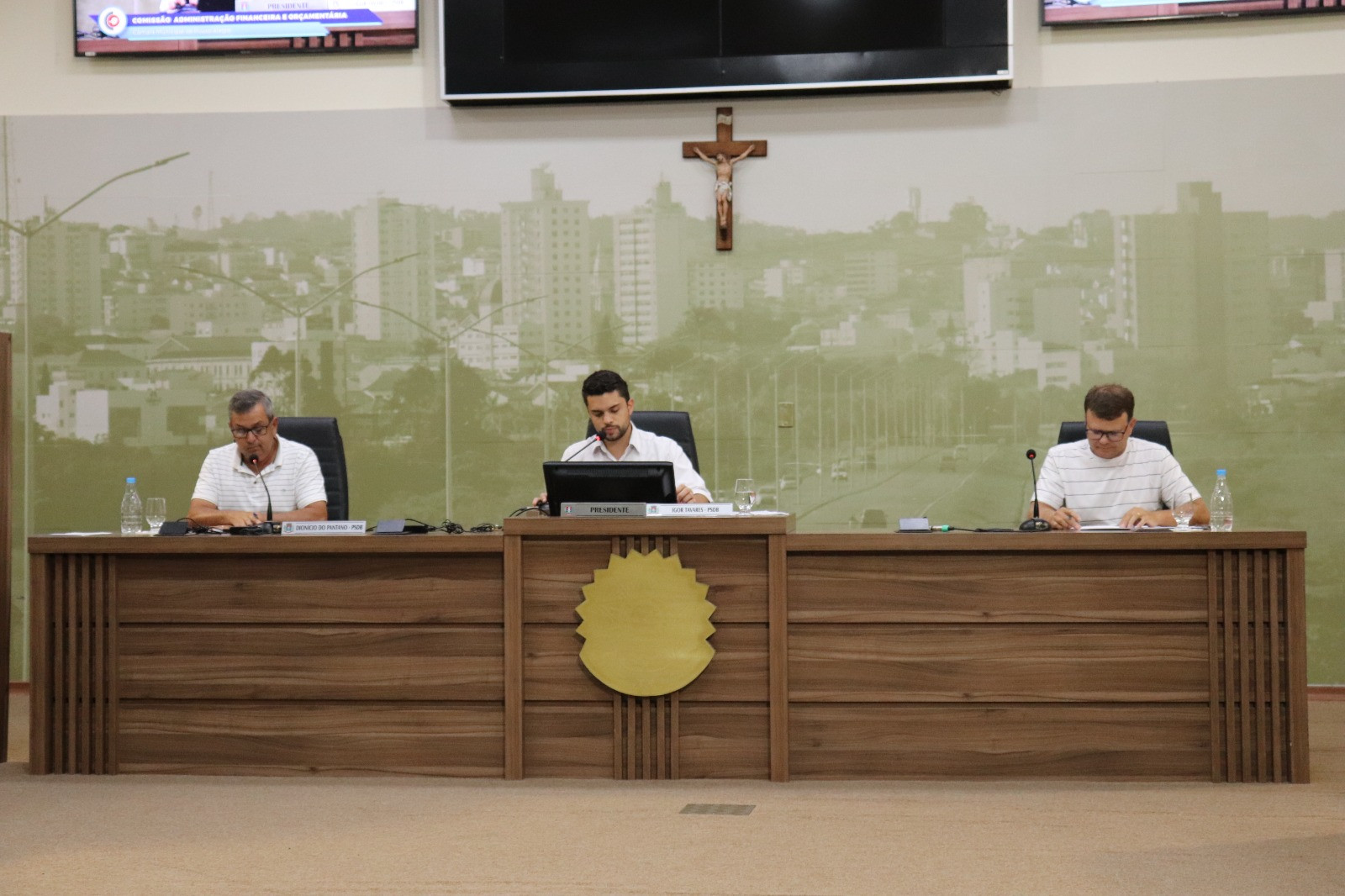 Imagem 1 da notícia: Reunião de Comissões aprecia projetos que devem ser votados nesta terça (28)