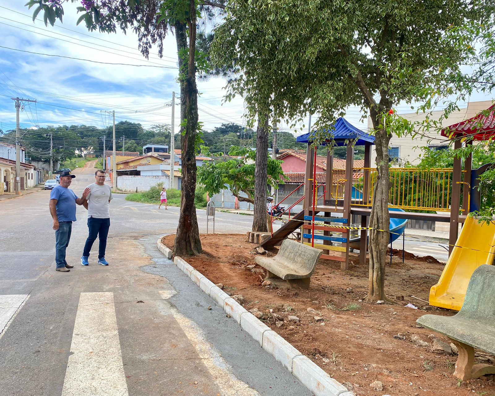Imagem 1 da notícia: Indicação de vereador leva melhorias para a área de lazer do bairro Belo Horizonte