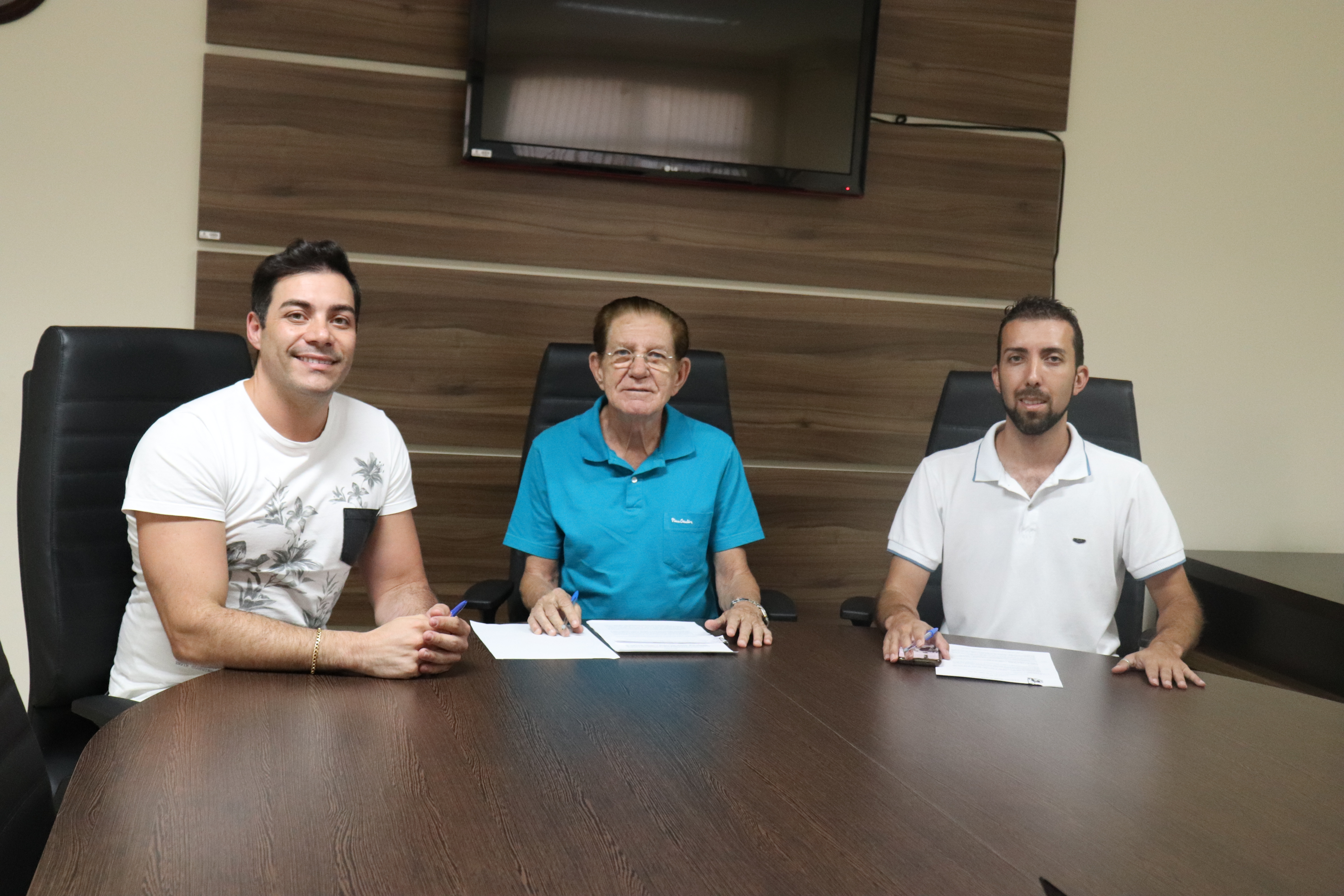 Imagem 1 da notícia: Comissão estuda matéria que pretende criar a “semana do brincar” no município