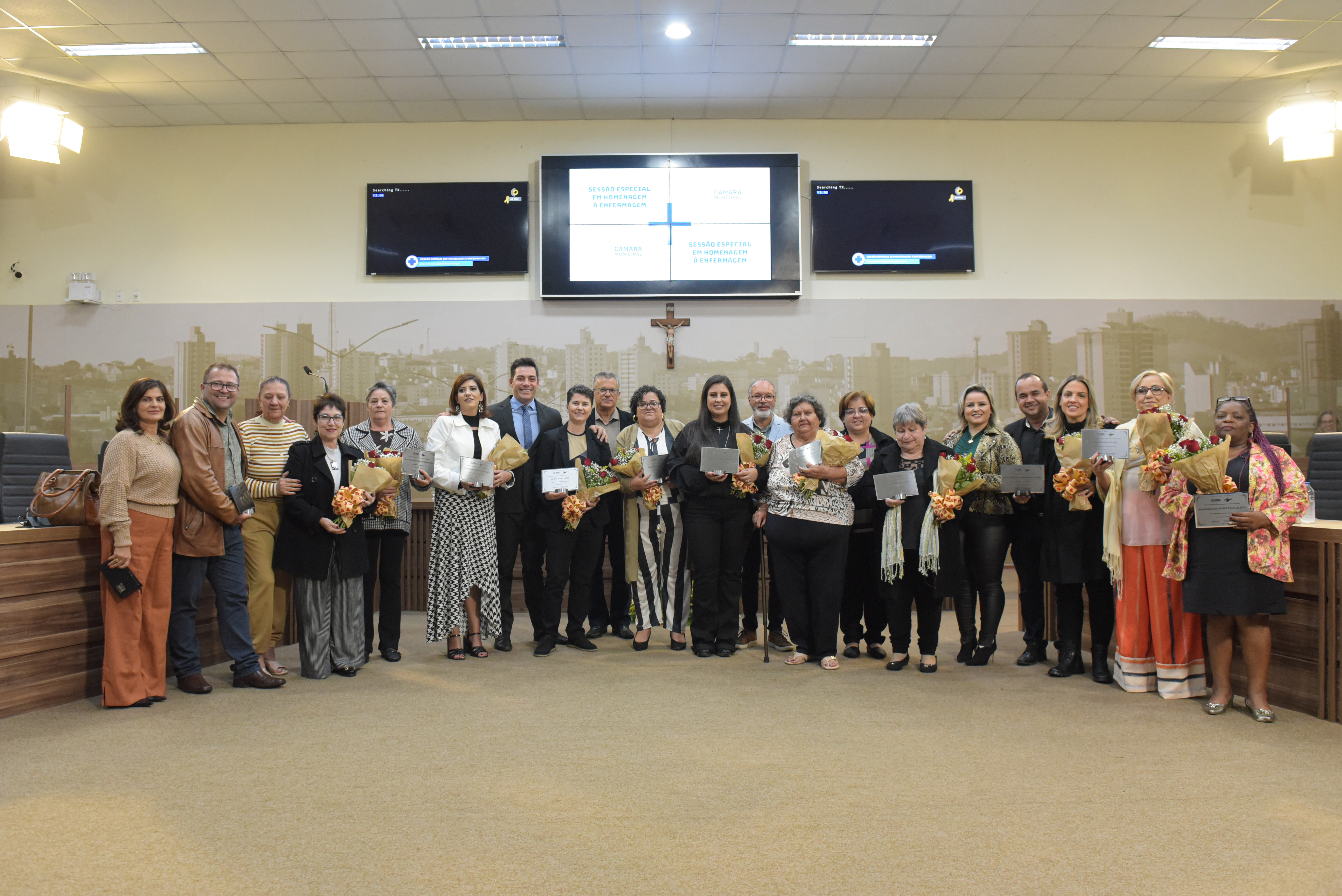 Imagem 1 da notícia: Câmara realiza Sessão Especial para homenagear profissionais de enfermagem