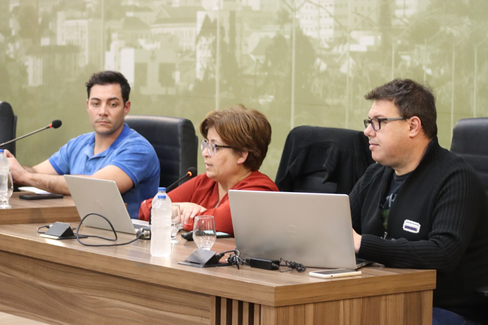 Imagem 1 da notícia: Câmara recebe prestação de contas da Secretaria Municipal de Saúde