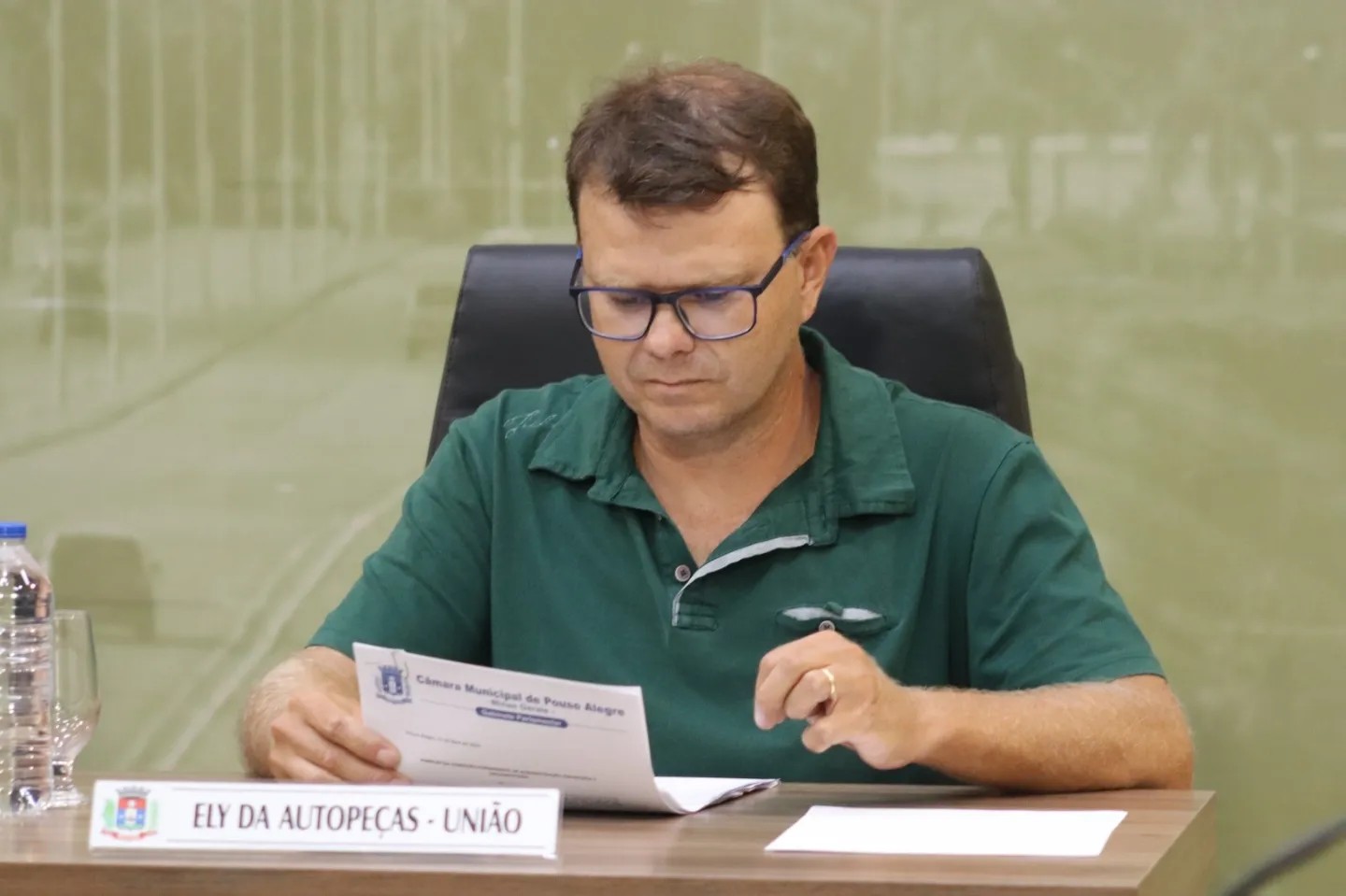 Imagem 1 da notícia: Indicação de vereador conquista reforma da quadra do Nossa Sra Aparecida