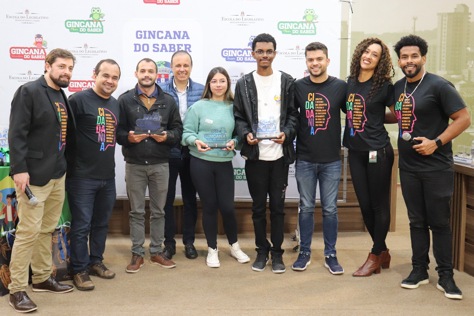 Imagem 5 da notícia: Escola do Legislativo de Pouso Alegre realiza final da Gincana do Saber Jovem