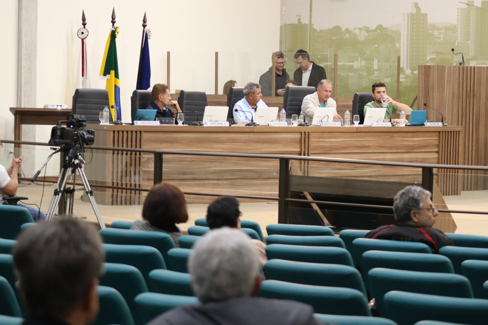 Imagem 1 da notícia: Câmara de Vereadores aprova proposta que fortalece funcionamento de Centro Logístico Industrial Aduaneiro