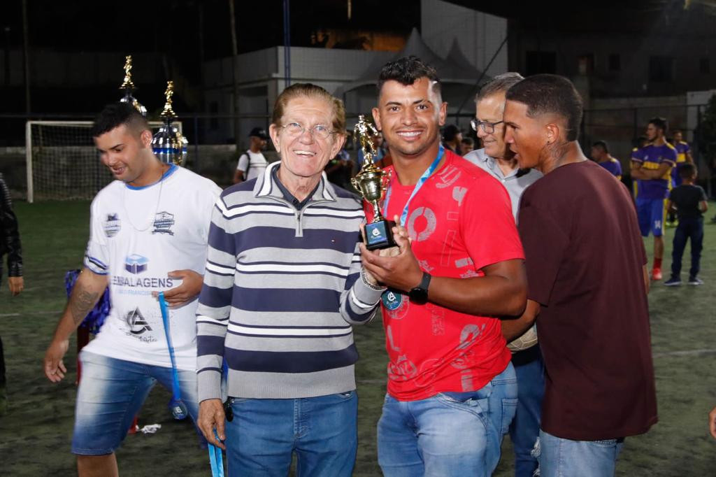 Imagem 1 da notícia: Vereador acompanha campeonato esportivo em Pouso Alegre