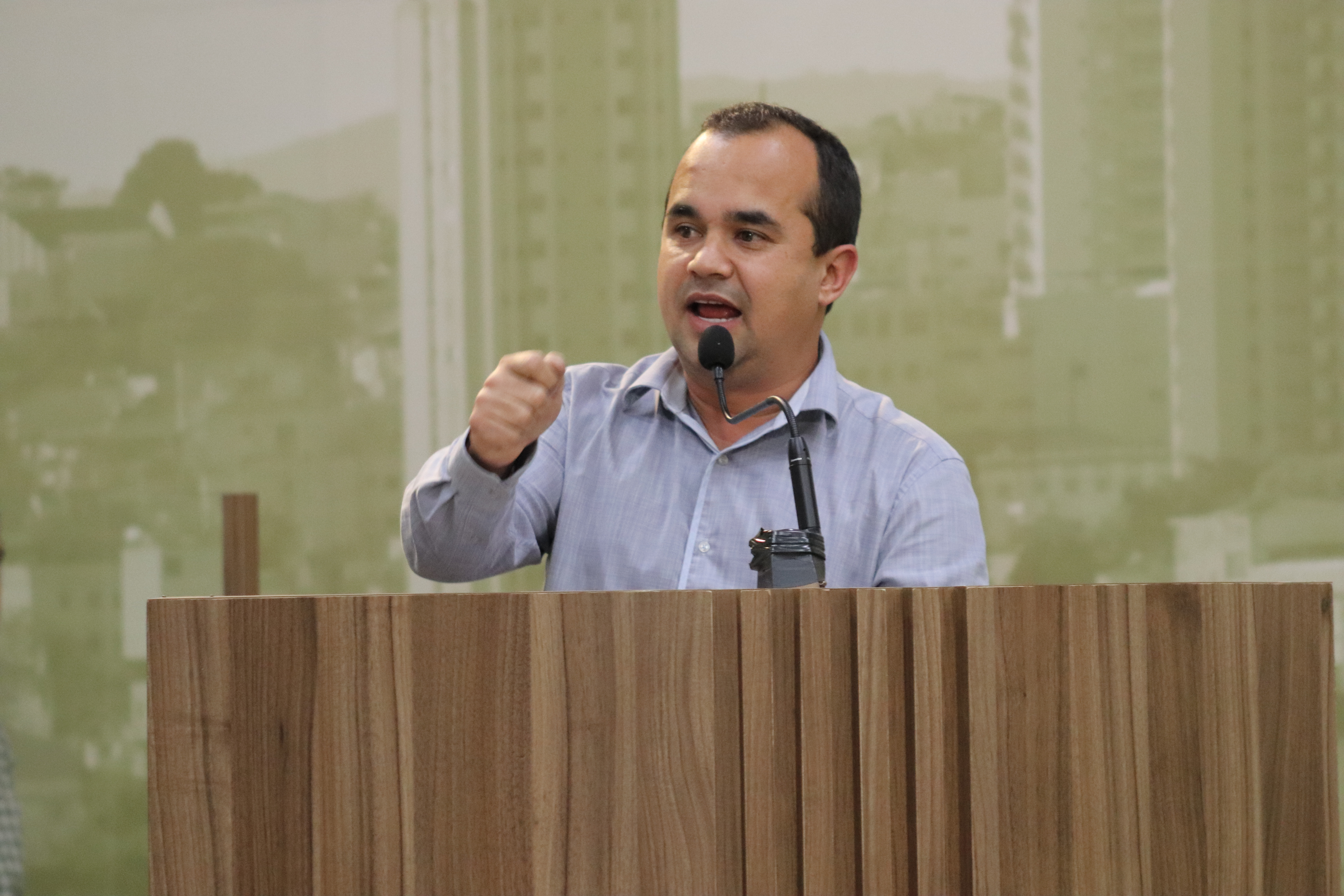 Imagem 1 da notícia: Câmara pede ao Executivo pagamento retroativo aos servidores municipais afetados pela Lei Complementar 173/2020