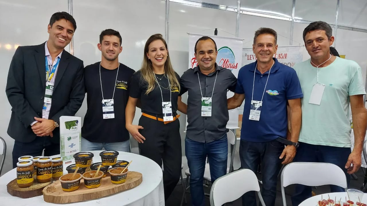 Imagem 1 da notícia: Vereadores visitam Super Encontro Varejista – SEVAR