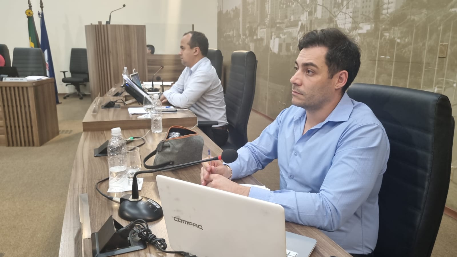 Imagem 1 da notícia: Vereadores aprovam PL que possibilita pagamento do piso salarial nacional para enfermagem em Pouso Alegre