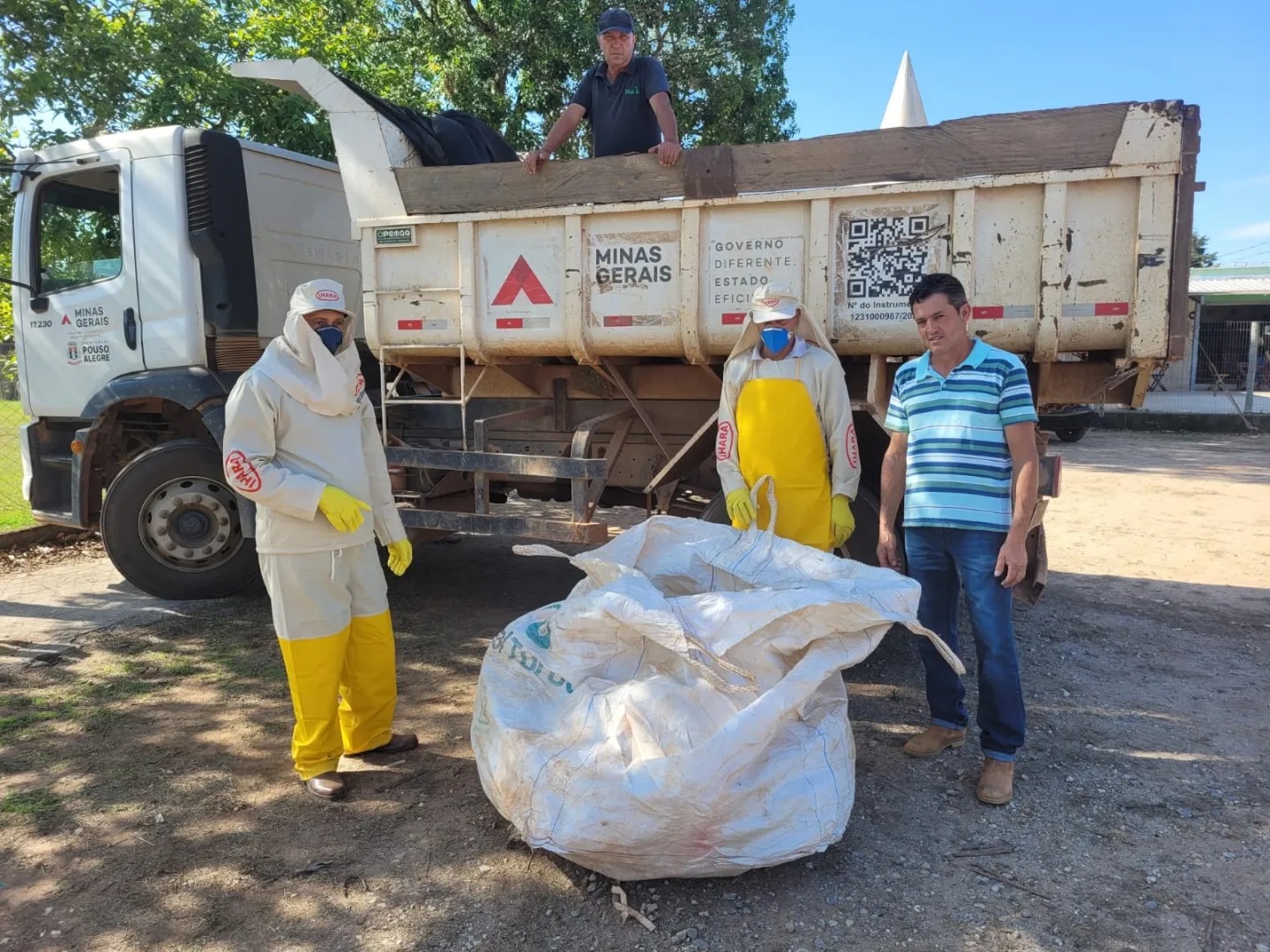 Imagem 1 da notícia: Vereador acompanha 1° dia da coleta itinerante de embalagens vazias de defensivos agrícolas