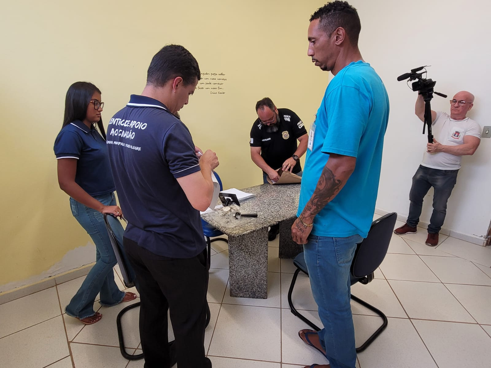 Imagem 2 da notícia: CAC e Polícia Civil realizam emissão de documentos para recuperandos da APAC de Pouso Alegre
