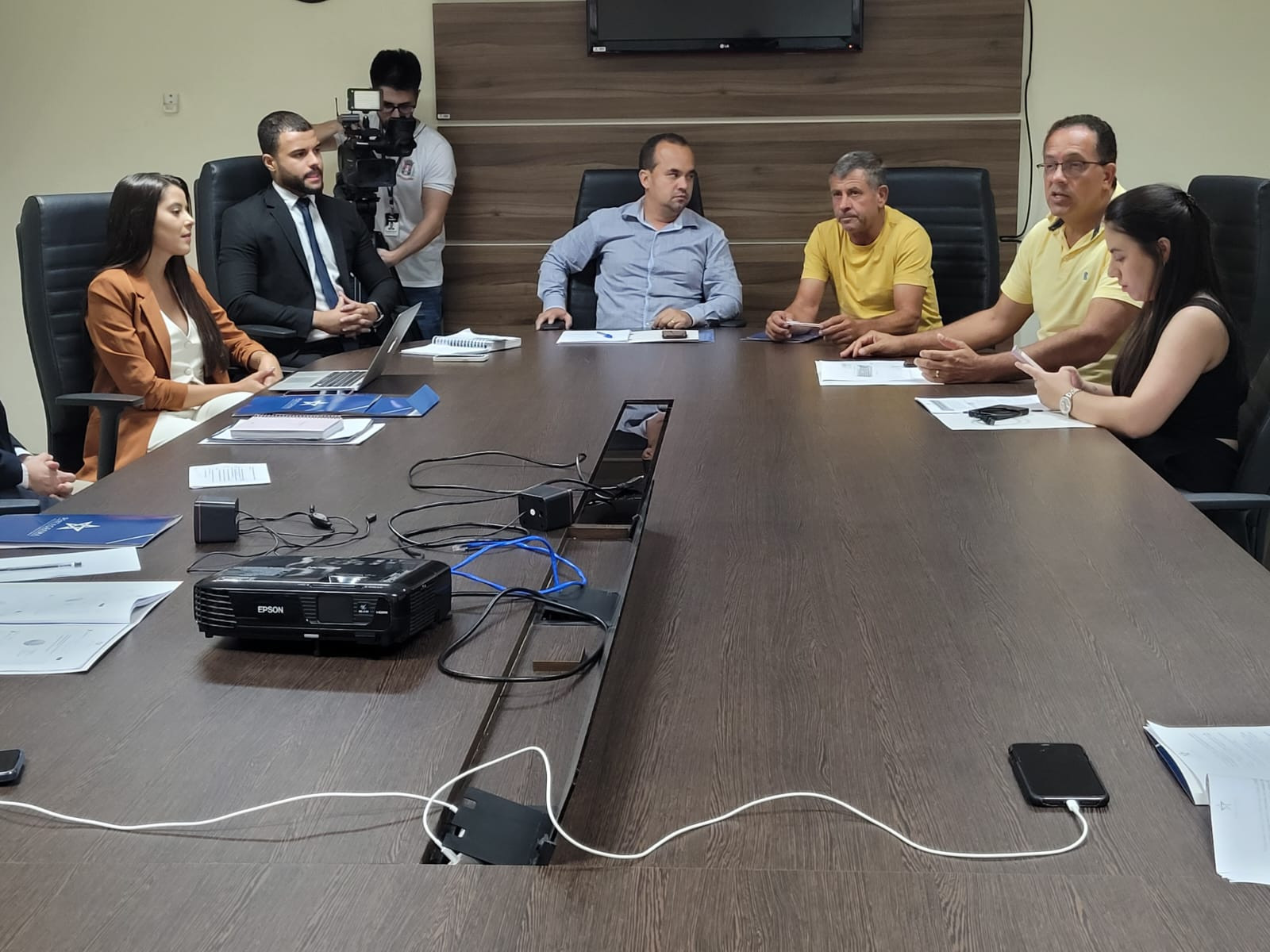 Imagem 6 da notícia: Vereadores se reúnem para debater a Política de Governança que será implementada na Câmara