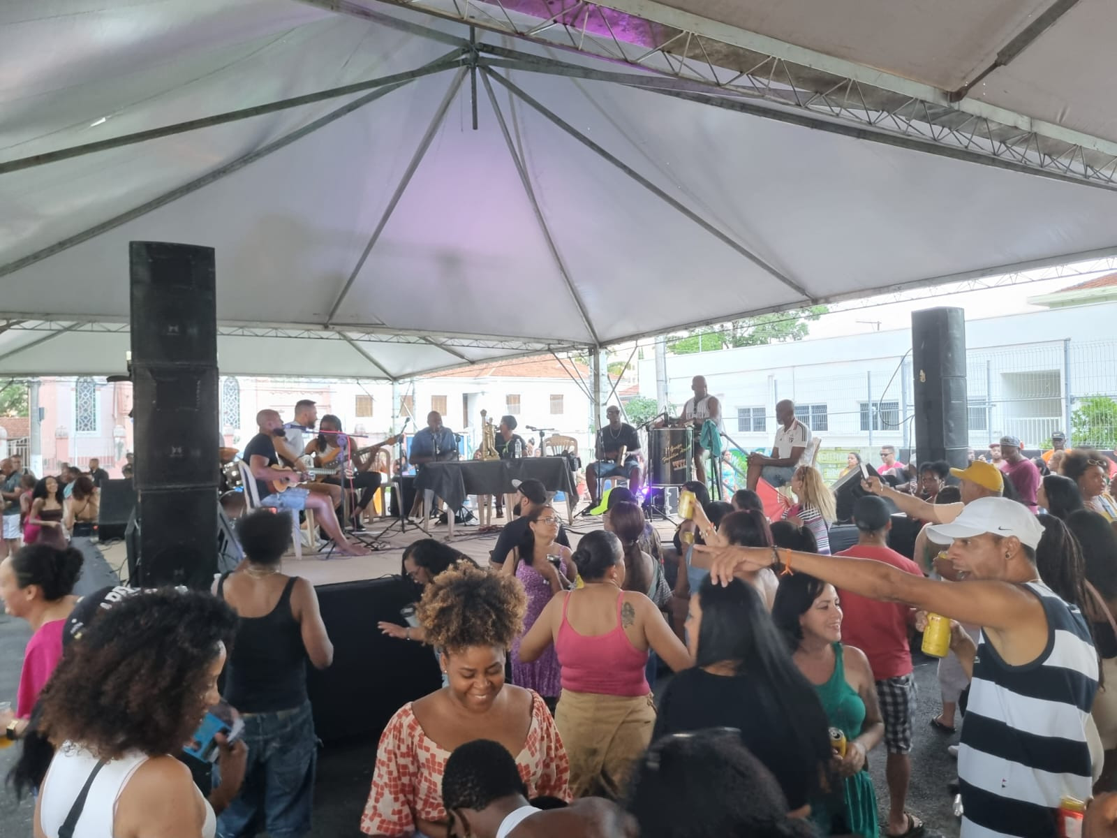 Imagem 5 da notícia: “Dia do Samba” em Pouso Alegre tem shows e vereador que propôs criação da data na cidade participa do evento