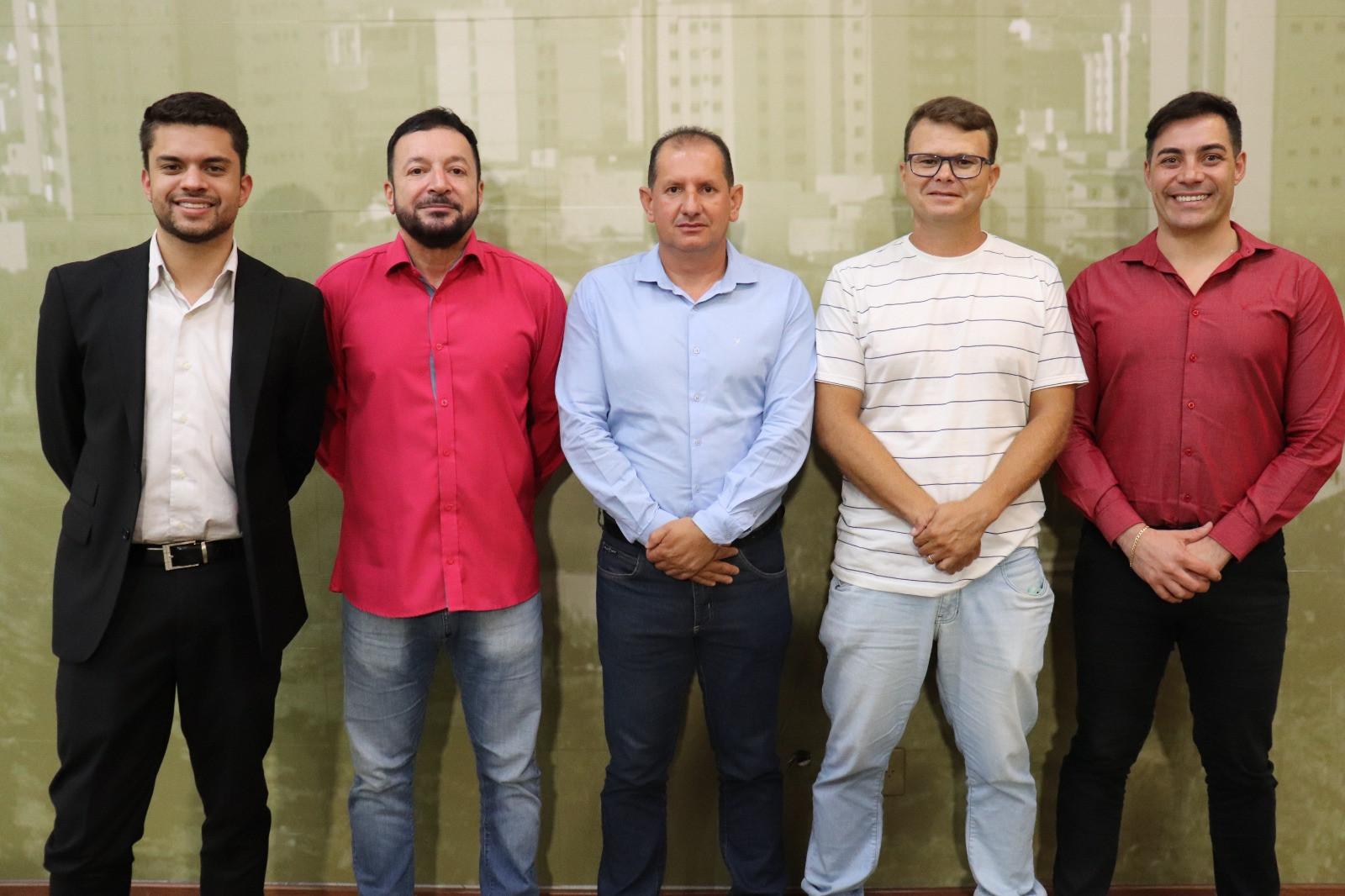 Imagem 2 da notícia: Câmara elege Mesa Diretora para 2024 com Elizelto Guido na presidência