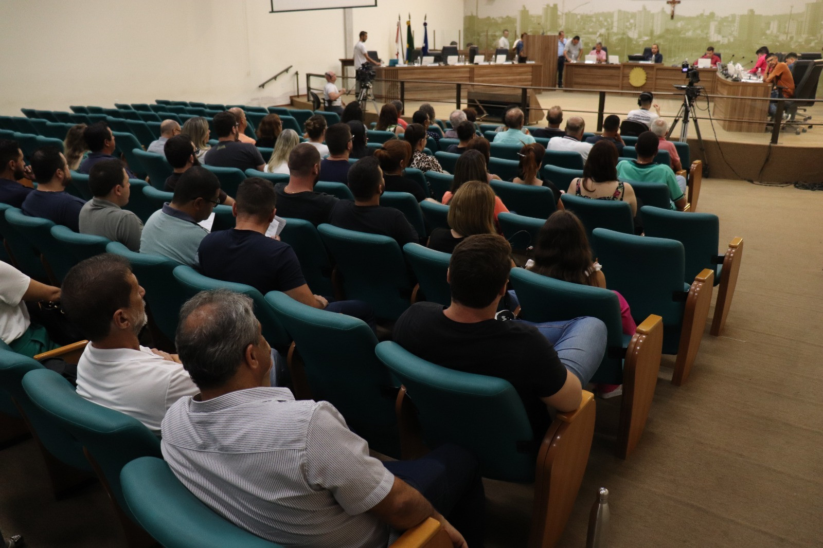 Imagem 2 da notícia: Câmara terá Sessão Extra nesta quarta-feira (13)