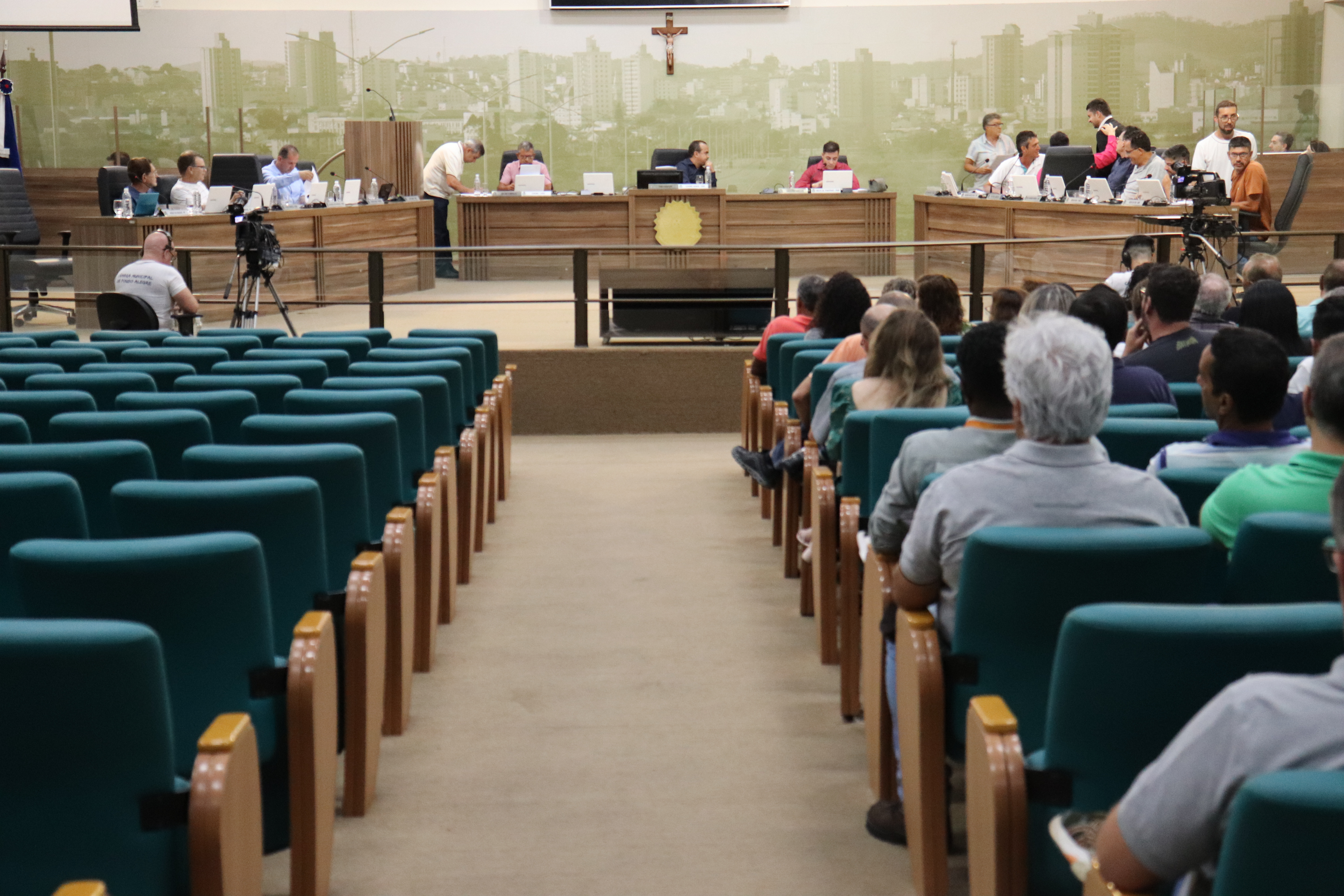 Imagem 1 da notícia: Câmara de Vereadores terá Sessões Extraordinárias nesta quinta-feira (21)