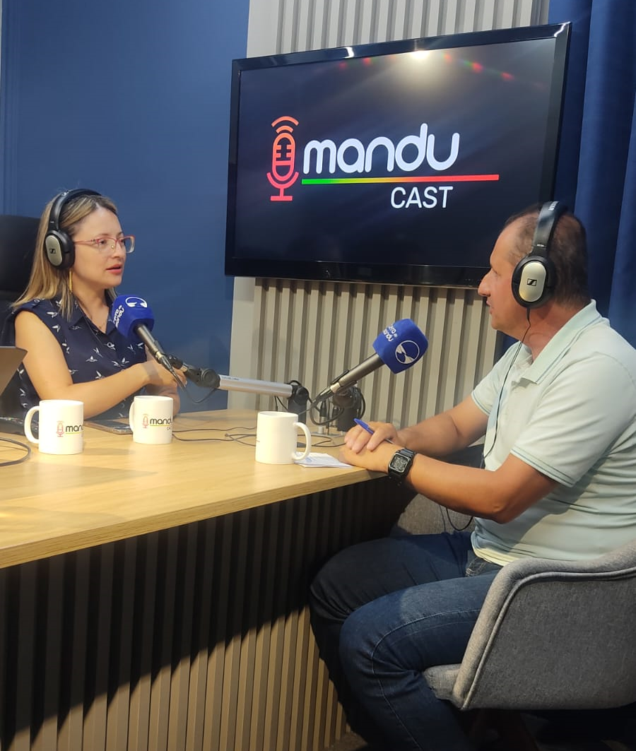 Imagem 2 da notícia: Presidente da Câmara de Vereadores participa do podcast Mandu Cast