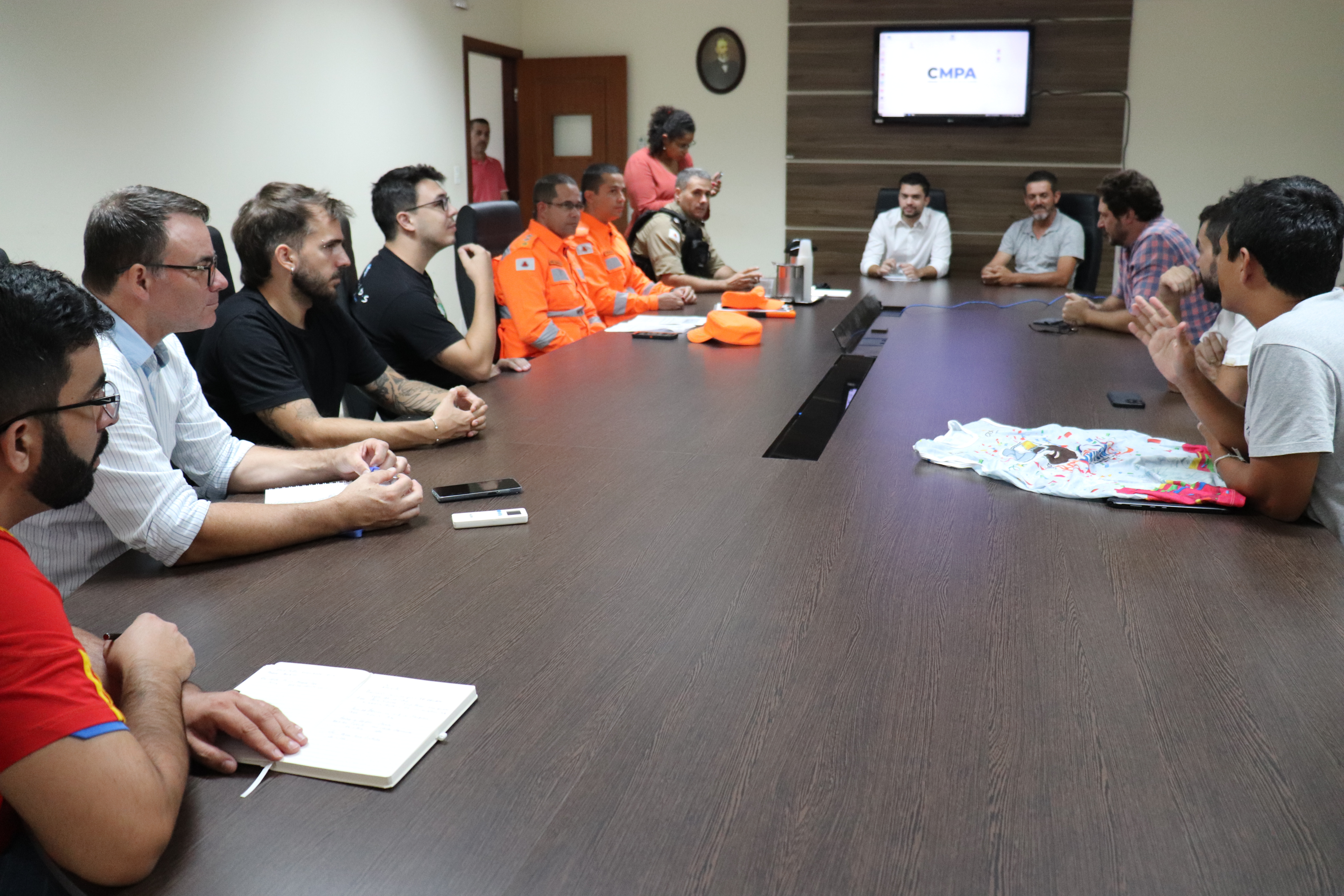 Imagem 1 da notícia: Após sugestão da Comissão de Administração Pública da Câmara, veículos de comunicação do legislativo irão lançar campanha educativa e divulgar o Carnaval de Pouso Alegre