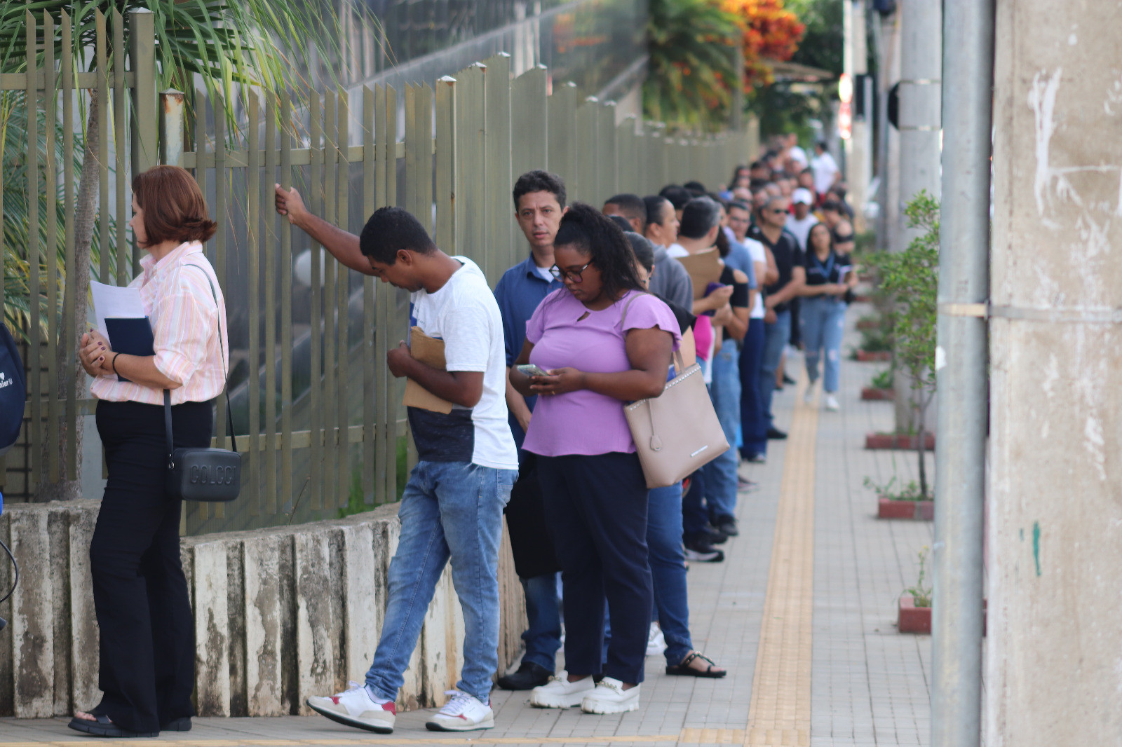Imagem 1 da notícia: Realizado em parceria com a Câmara de Vereadores, Emprega P.A atraiu mais de 1.700 candidatos