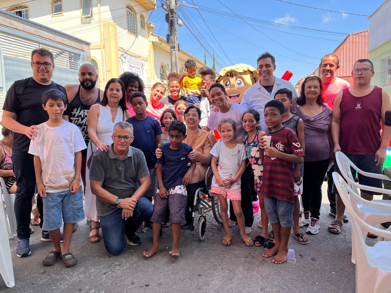 Imagem 2 da notícia: CAC da Câmara leva atendimento ao São Geraldo durante Ação em Saúde da Prefeitura