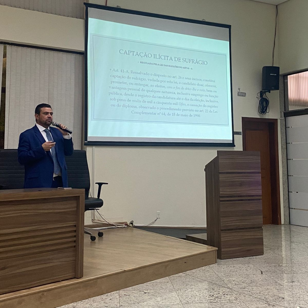 Imagem 3 da notícia: Escola do Legislativo da Câmara de Pouso Alegre promove capacitação gratuita sobre as Eleições de 2024