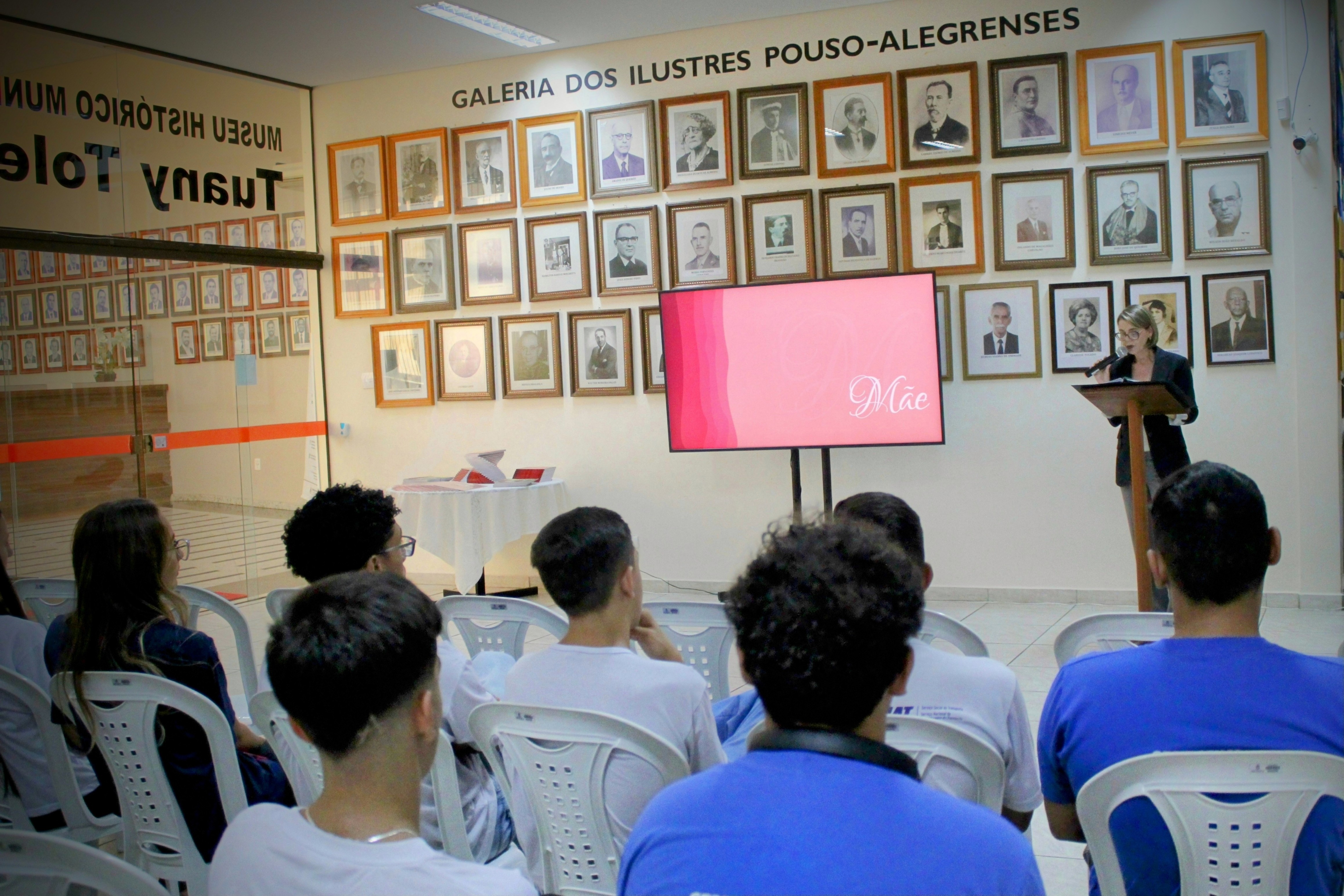 Imagem 3 da notícia: Recital Encontros Poéticos emociona dezenas de visitantes do Museu