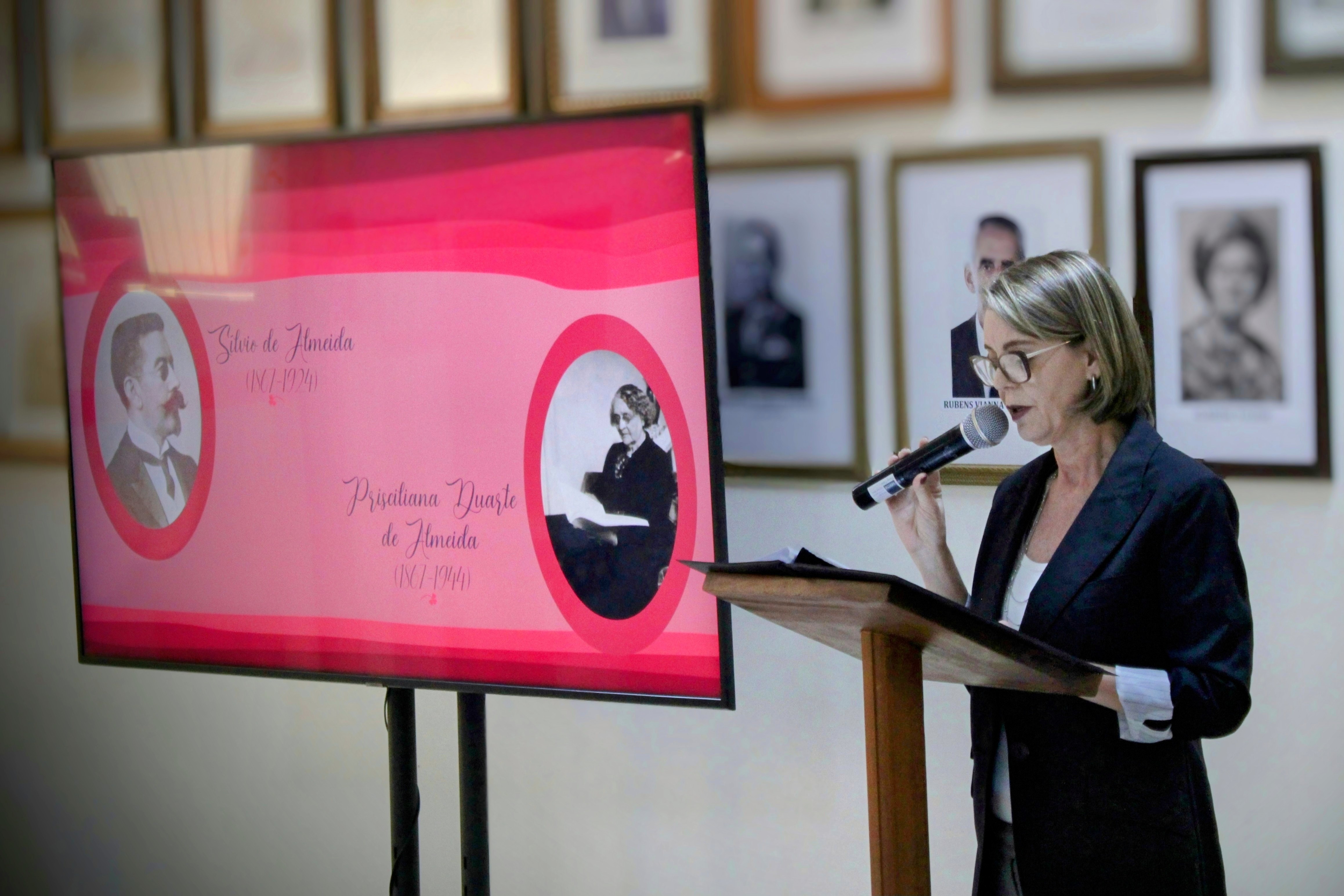 Imagem 2 da notícia: Recital Encontros Poéticos emociona dezenas de visitantes do Museu