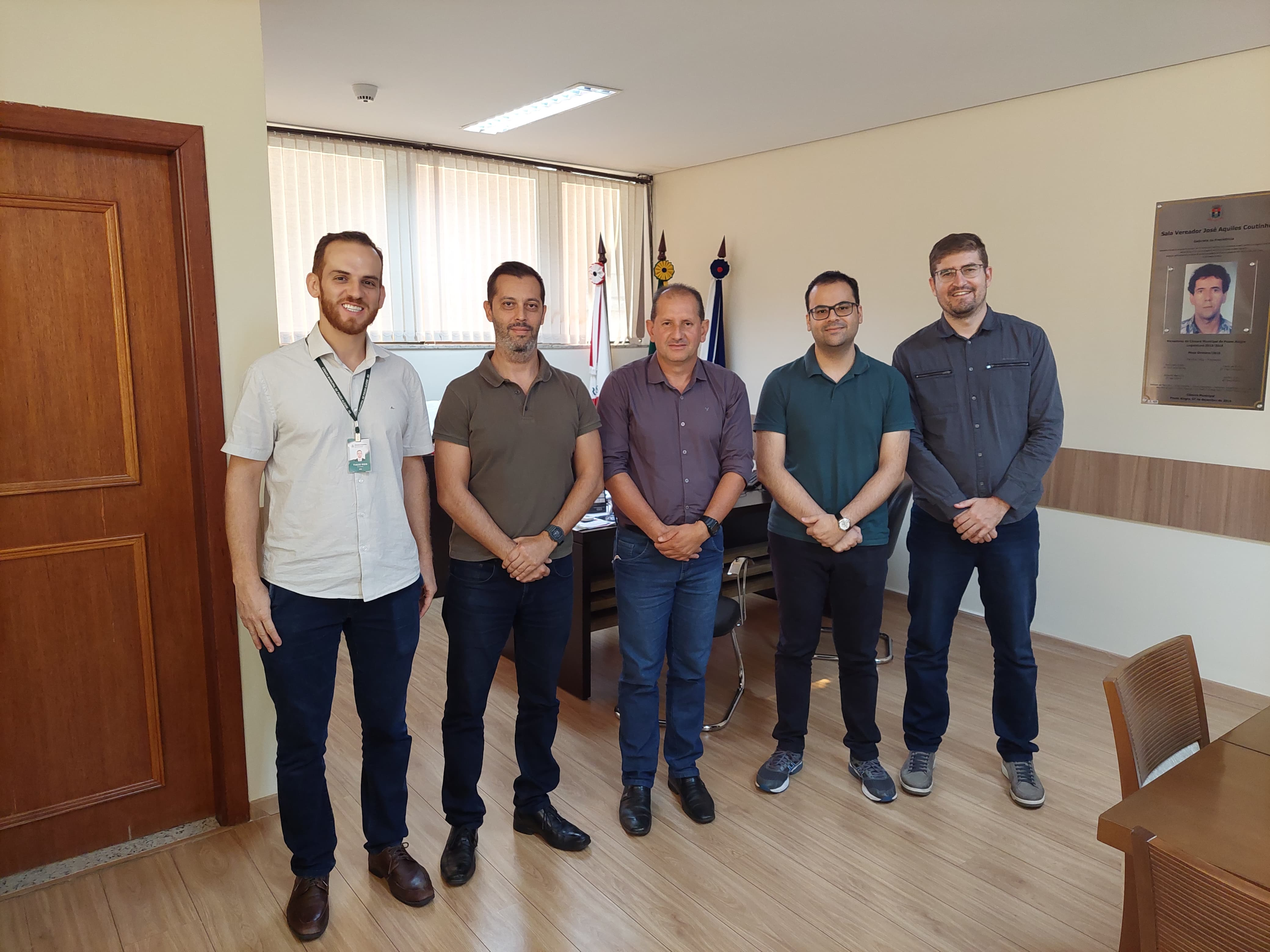 Imagem 1 da notícia: Presidente da Câmara recebe representantes do Ministério Público de Minas Gerais