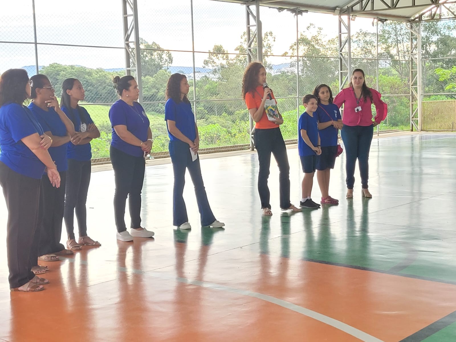 Imagem 4 da notícia: Alunos do Centro Educacional Reis Magos recebem a Cartilha de Atividades da Constituição em Miúdos