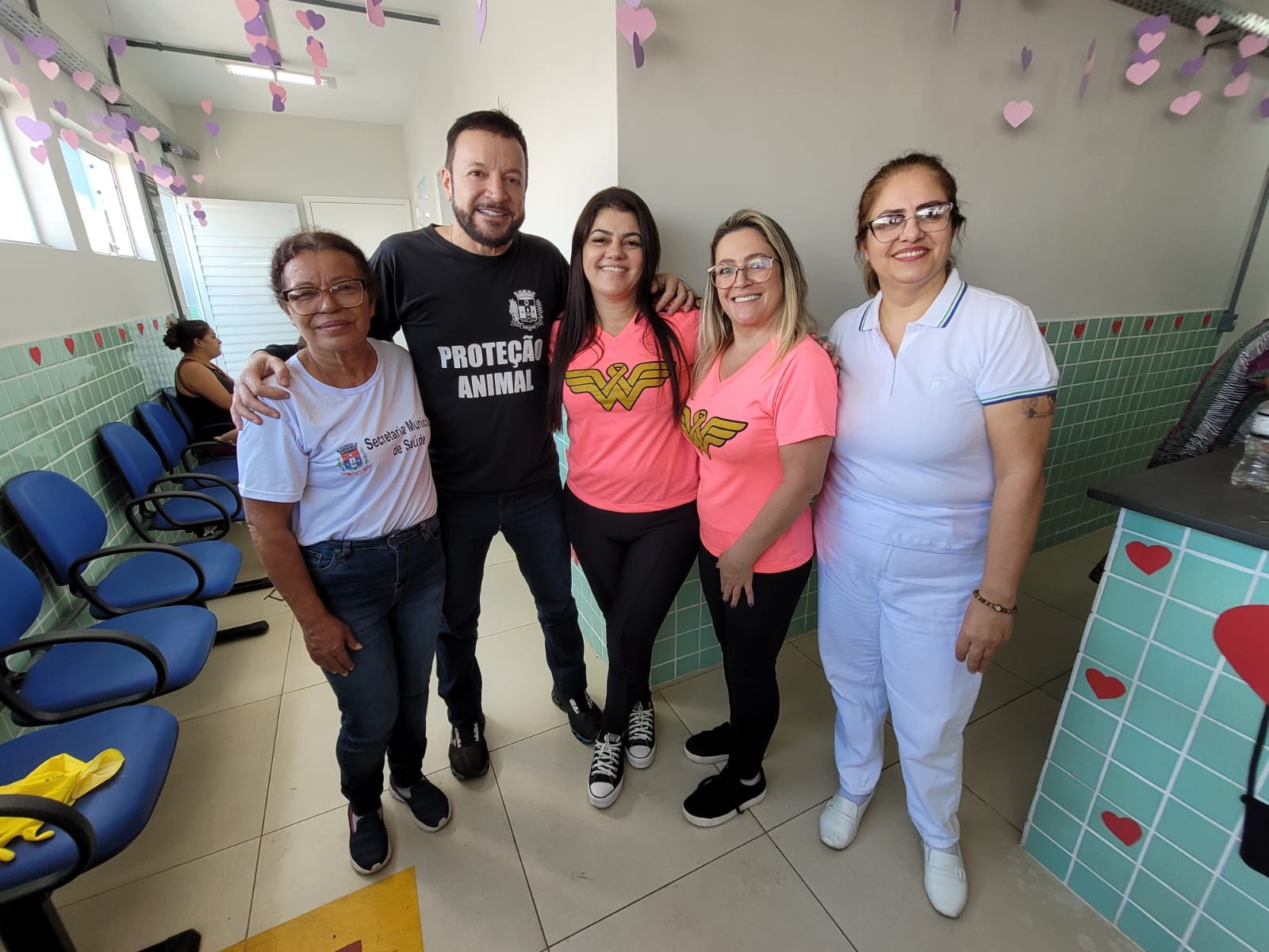 Imagem 4 da notícia: Vereadores acompanham entrega da revitalização da UBS do bairro Belo Horizonte