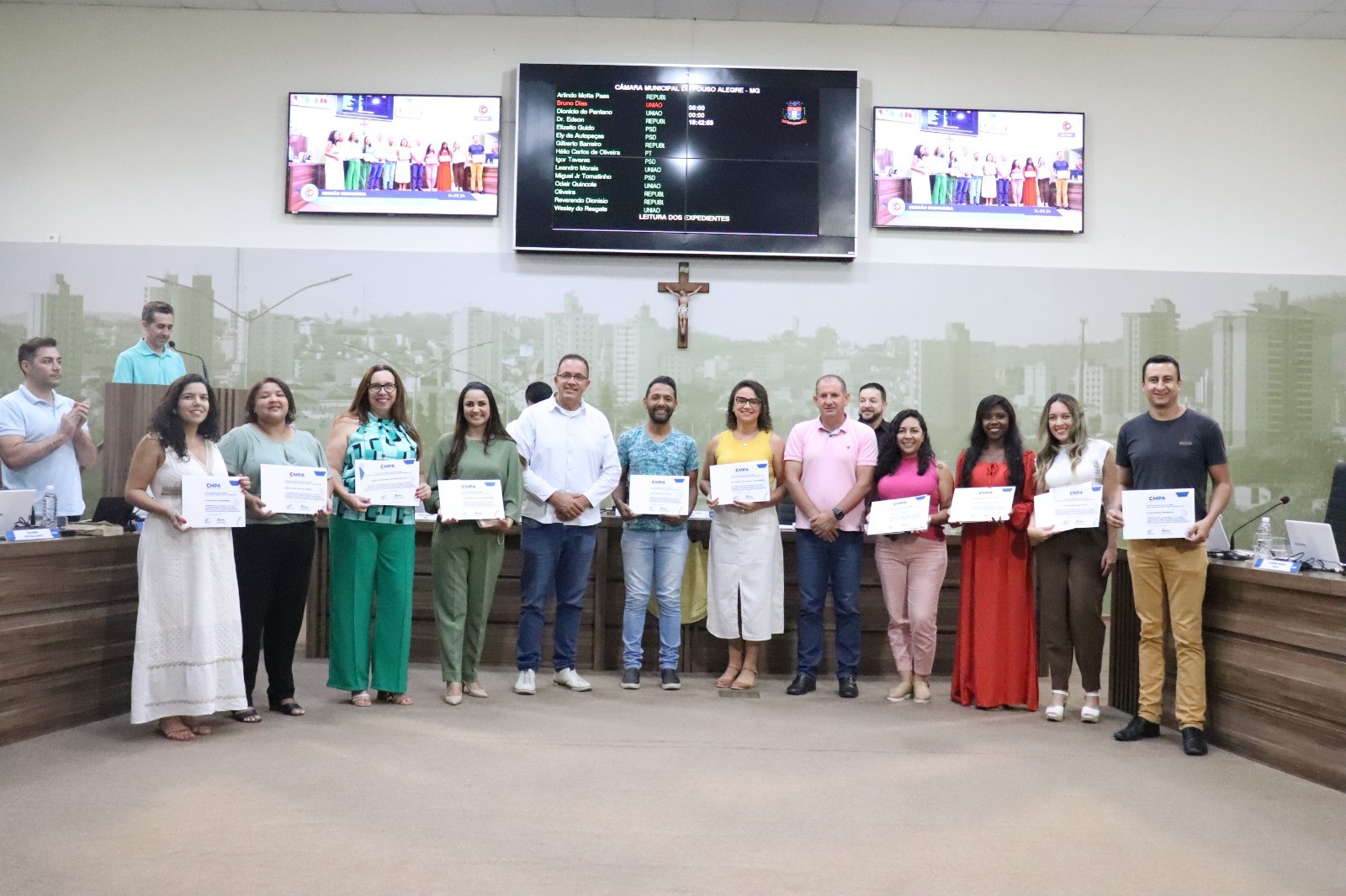 Imagem 2 da notícia: Assistentes Sociais do município recebem homenagem na Câmara de Vereadores