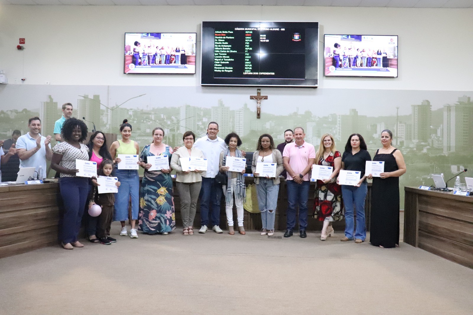 Imagem 1 da notícia: Assistentes Sociais do município recebem homenagem na Câmara de Vereadores