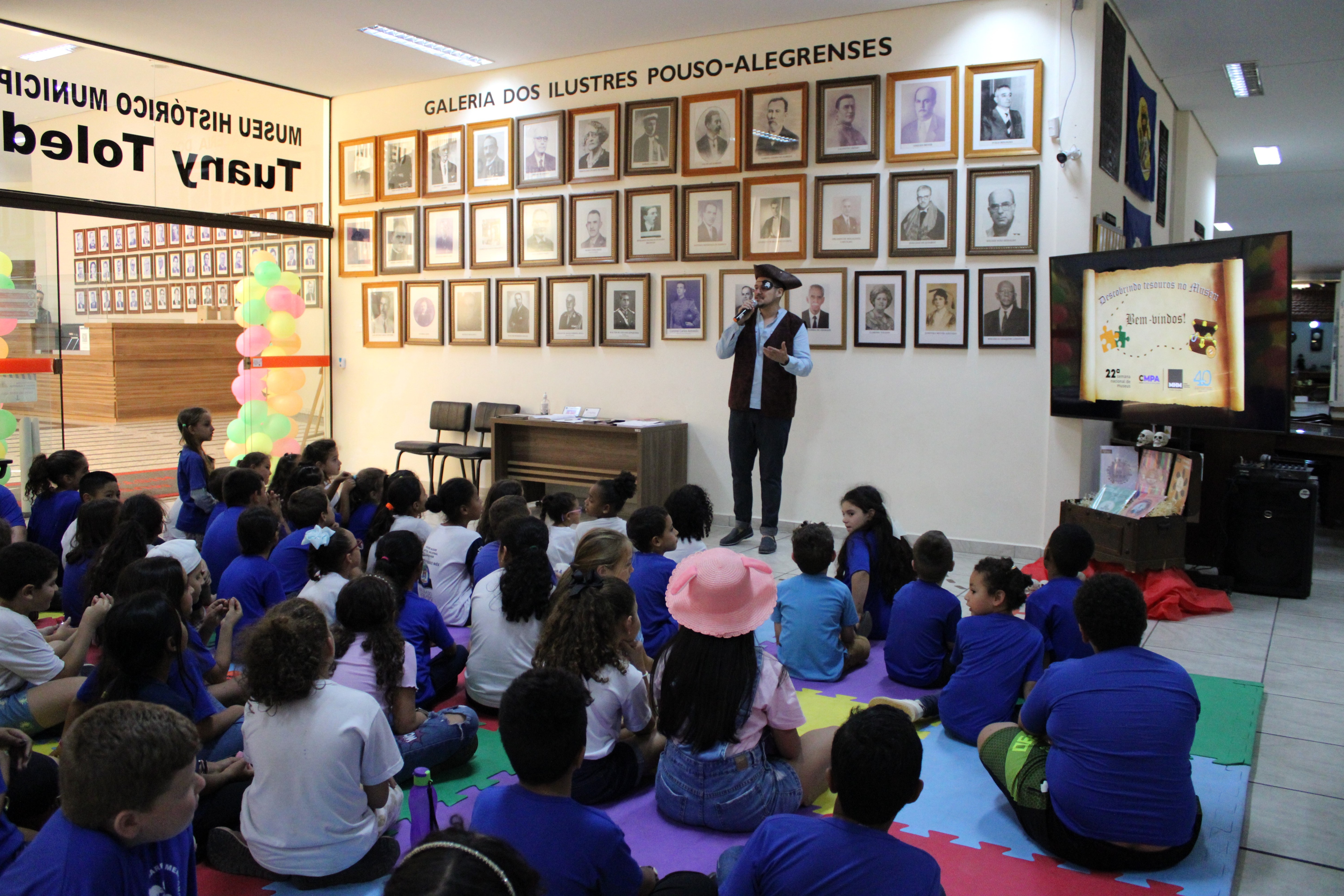 Imagem 5 da notícia: Museu recebe centenas de visitantes durante a Semana de Museus
