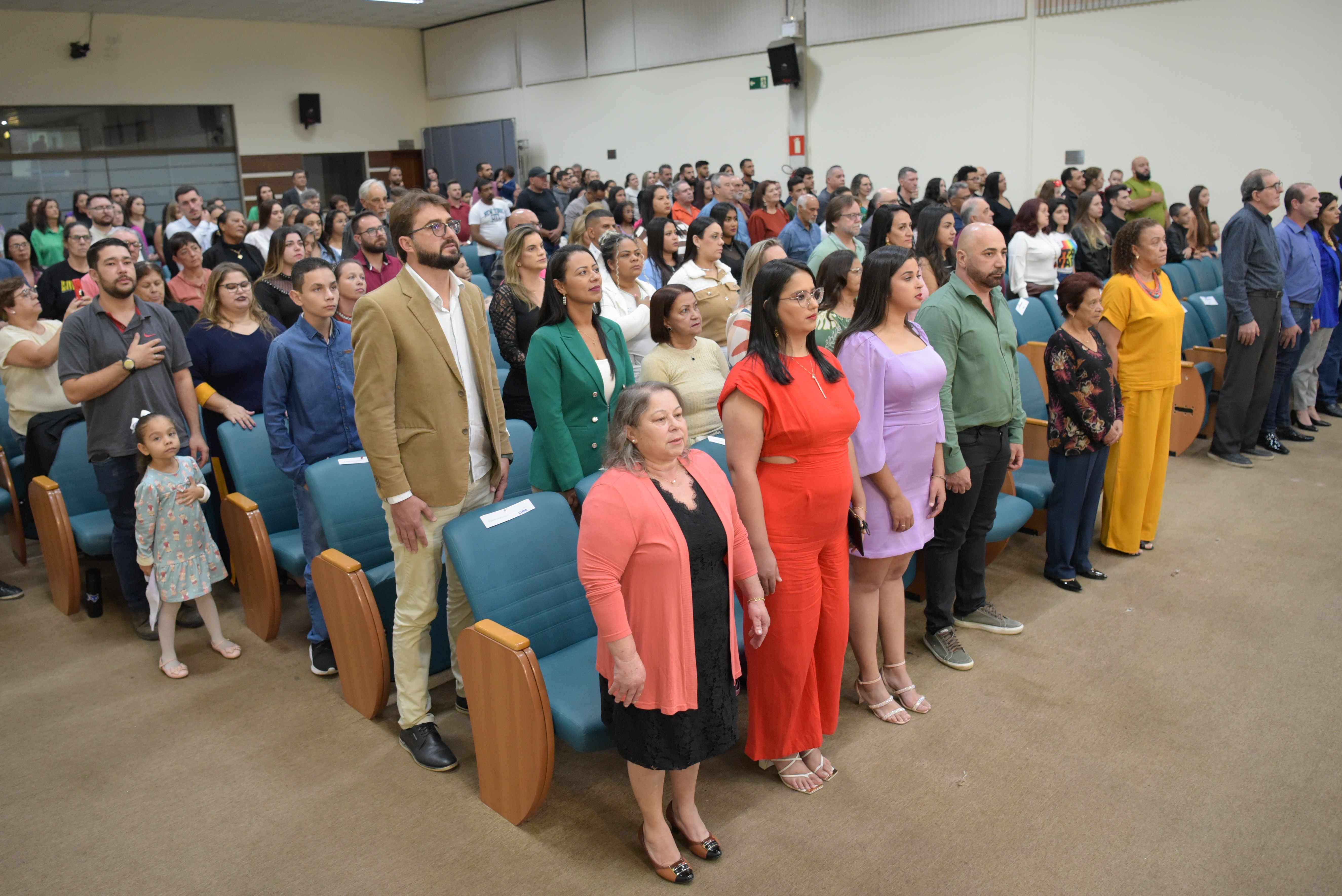 Imagem 3 da notícia: Profissionais de Enfermagem são homenageados na Câmara Municipal