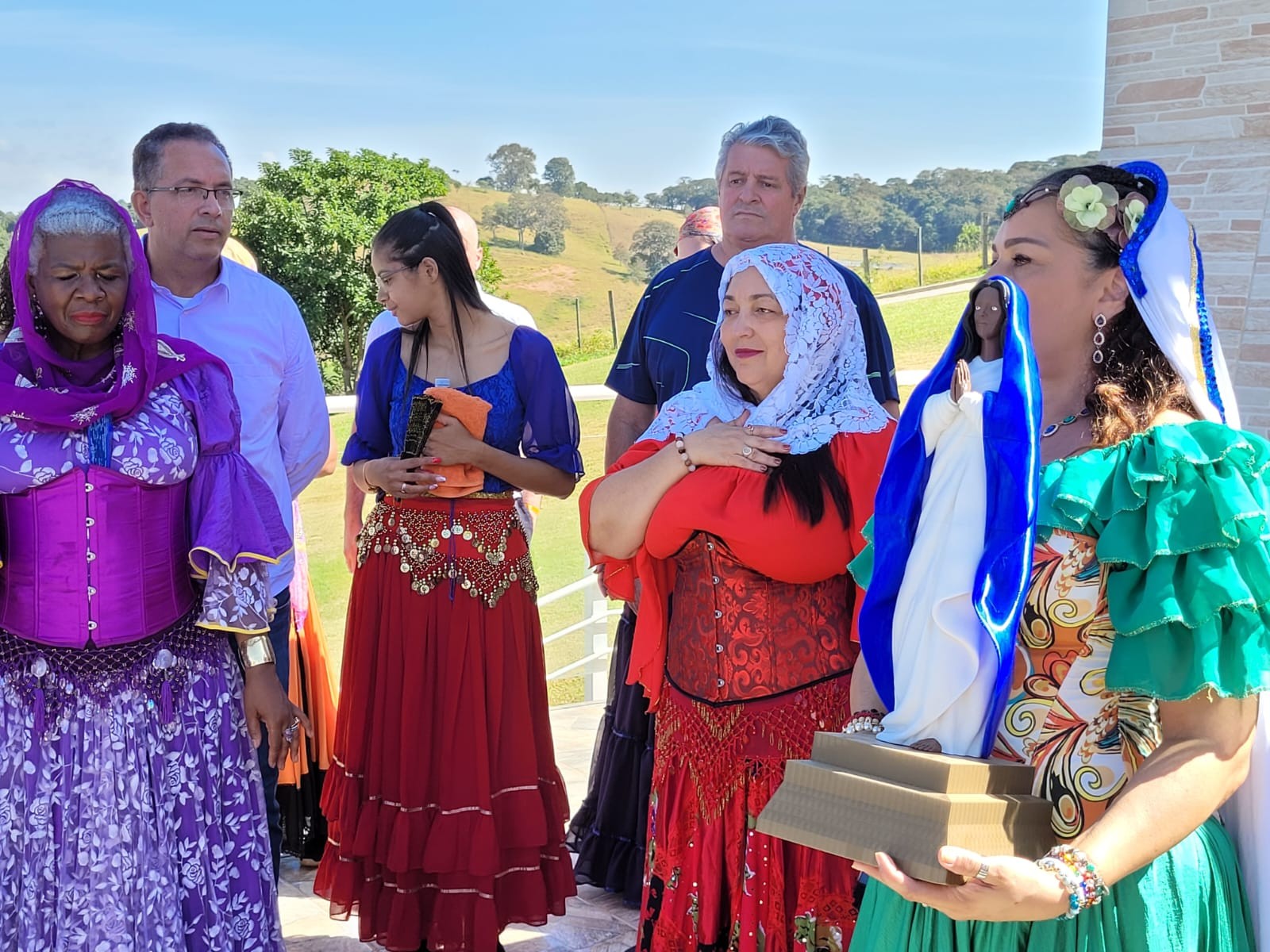 Imagem 1 da notícia: Vereador participa de celebrações do Dia de Santa Sara Kali