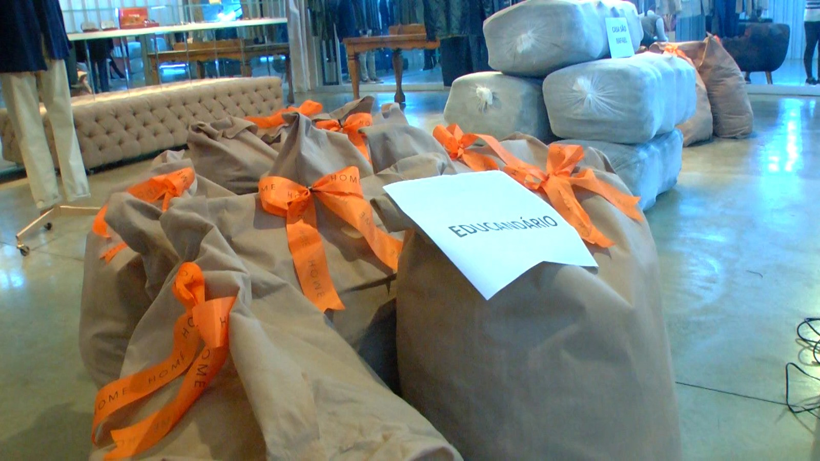 Imagem 5 da notícia: Vereador participa do encerramento da Campanha Maio Solidário