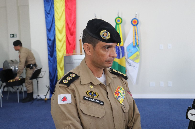 Imagem 5 da notícia: Vereadores acompanham inauguração da nova sede do Colégio Tiradentes