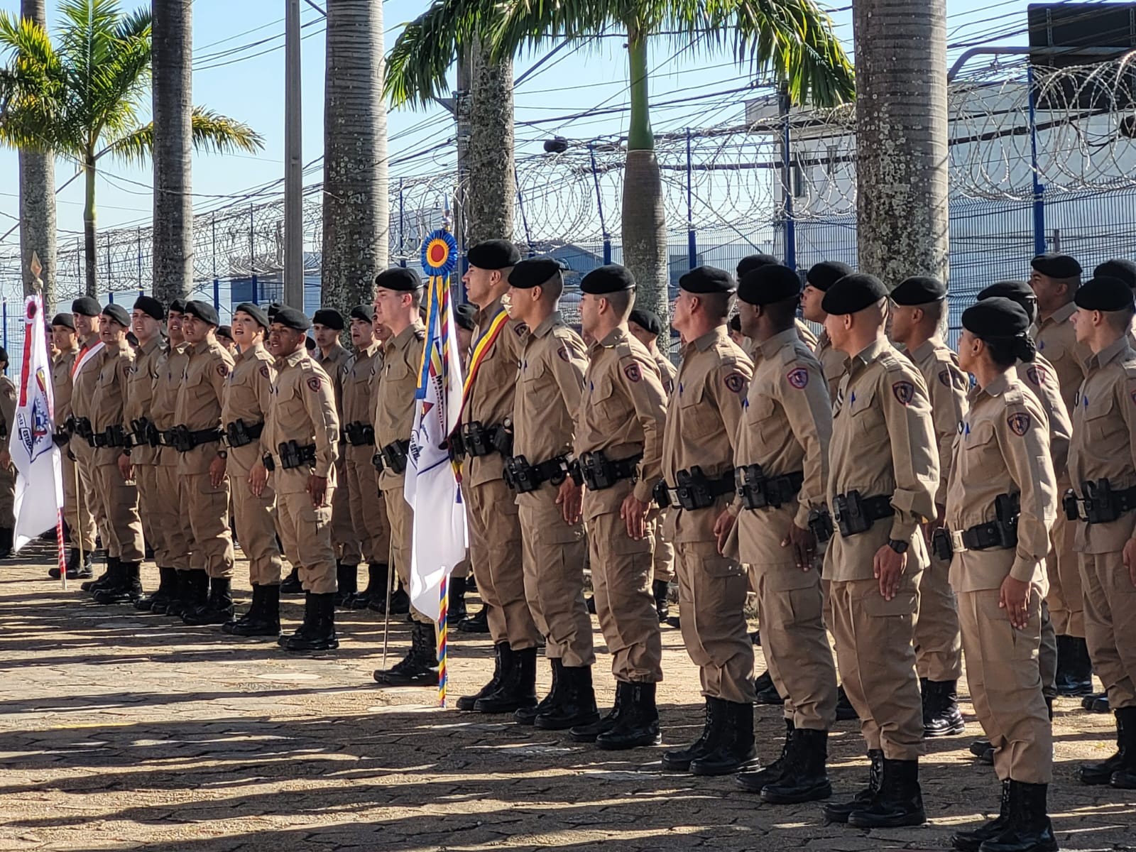 Imagem 3 da notícia: Presidente da Câmara participa da solenidade dos 249 anos da Polícia Militar
