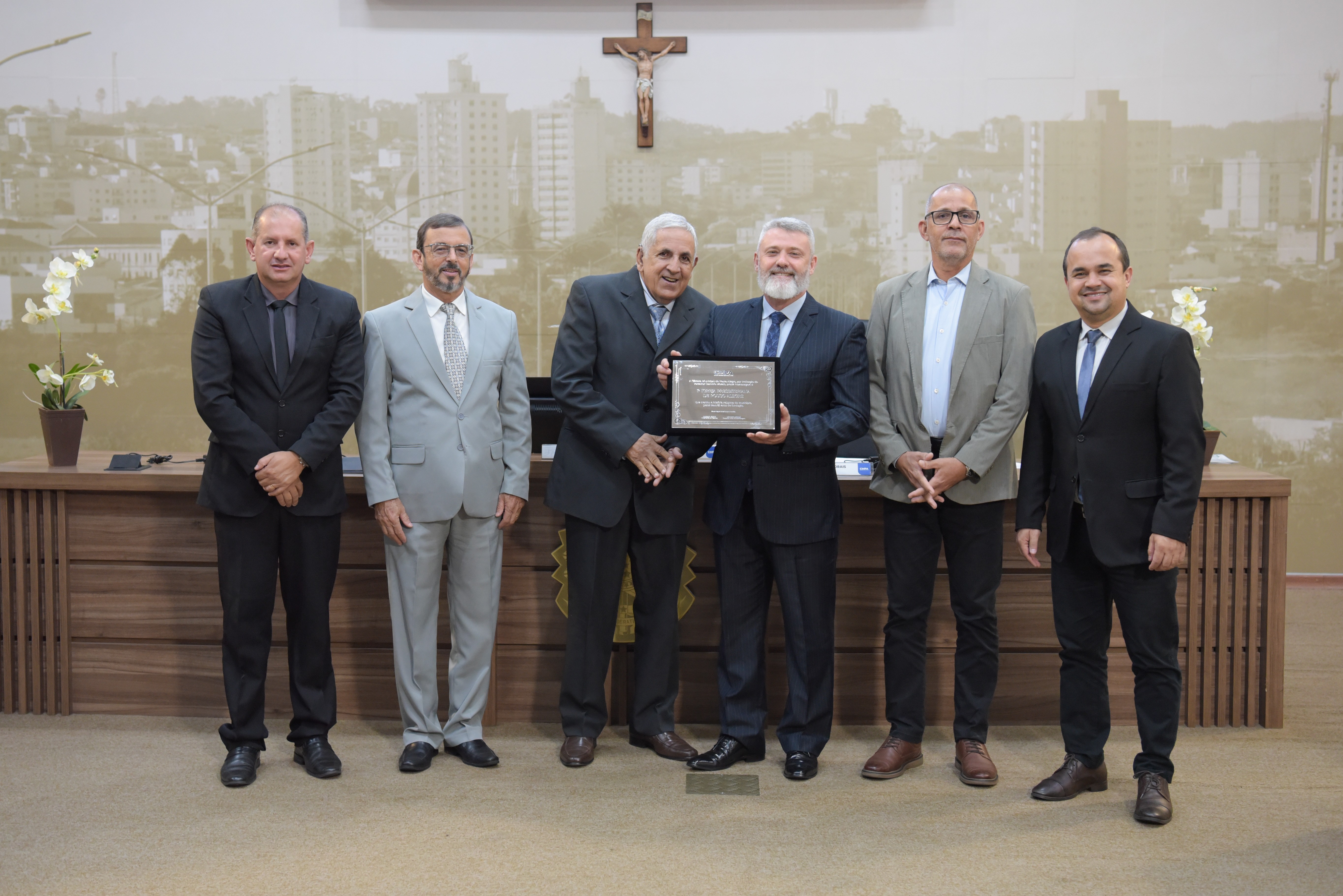 Imagem 1 da notícia: Câmara realiza sessão em homenagem aos 80 anos da Igreja Presbiteriana de Pouso Alegre