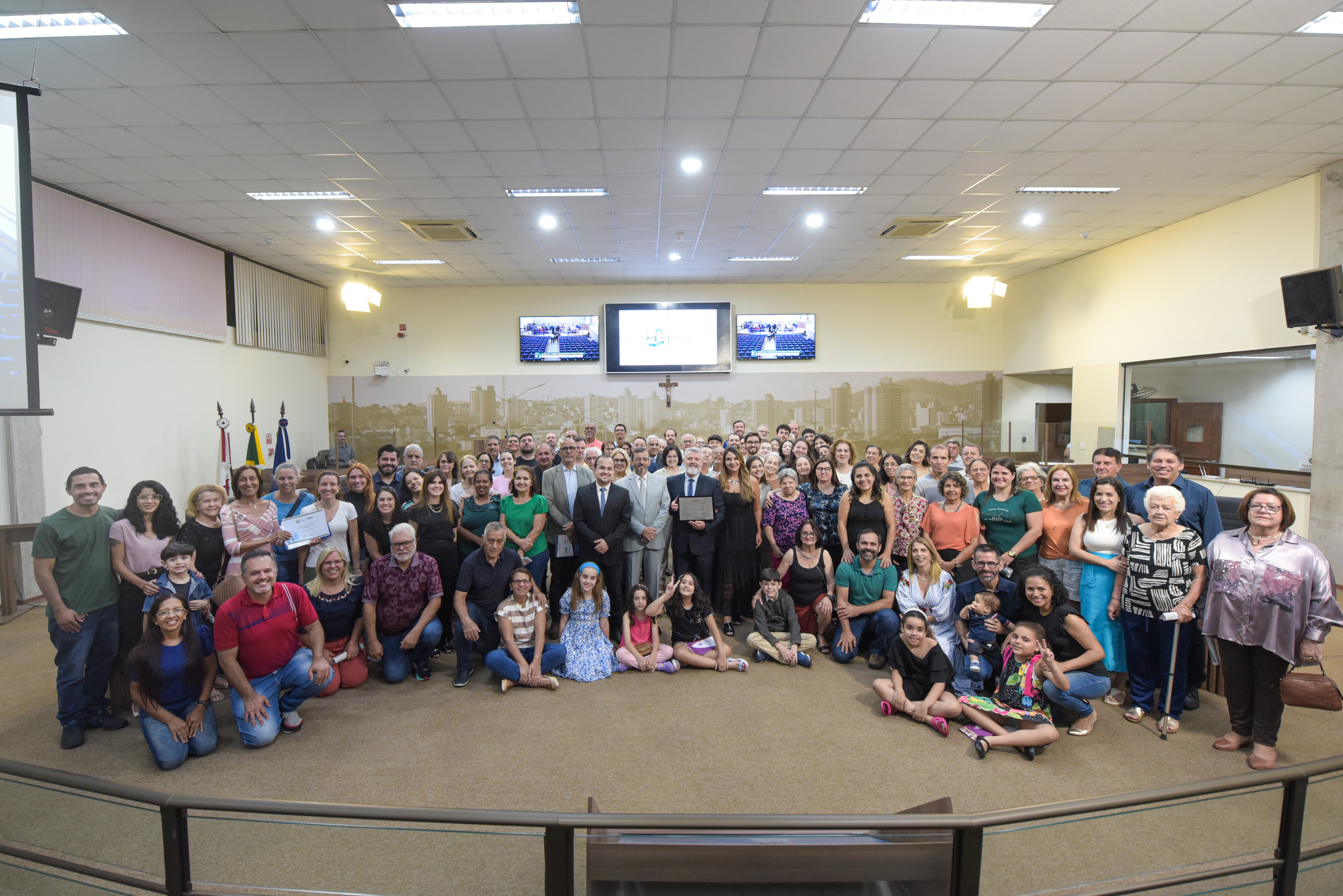 Imagem 2 da notícia: Câmara realiza sessão em homenagem aos 80 anos da Igreja Presbiteriana de Pouso Alegre