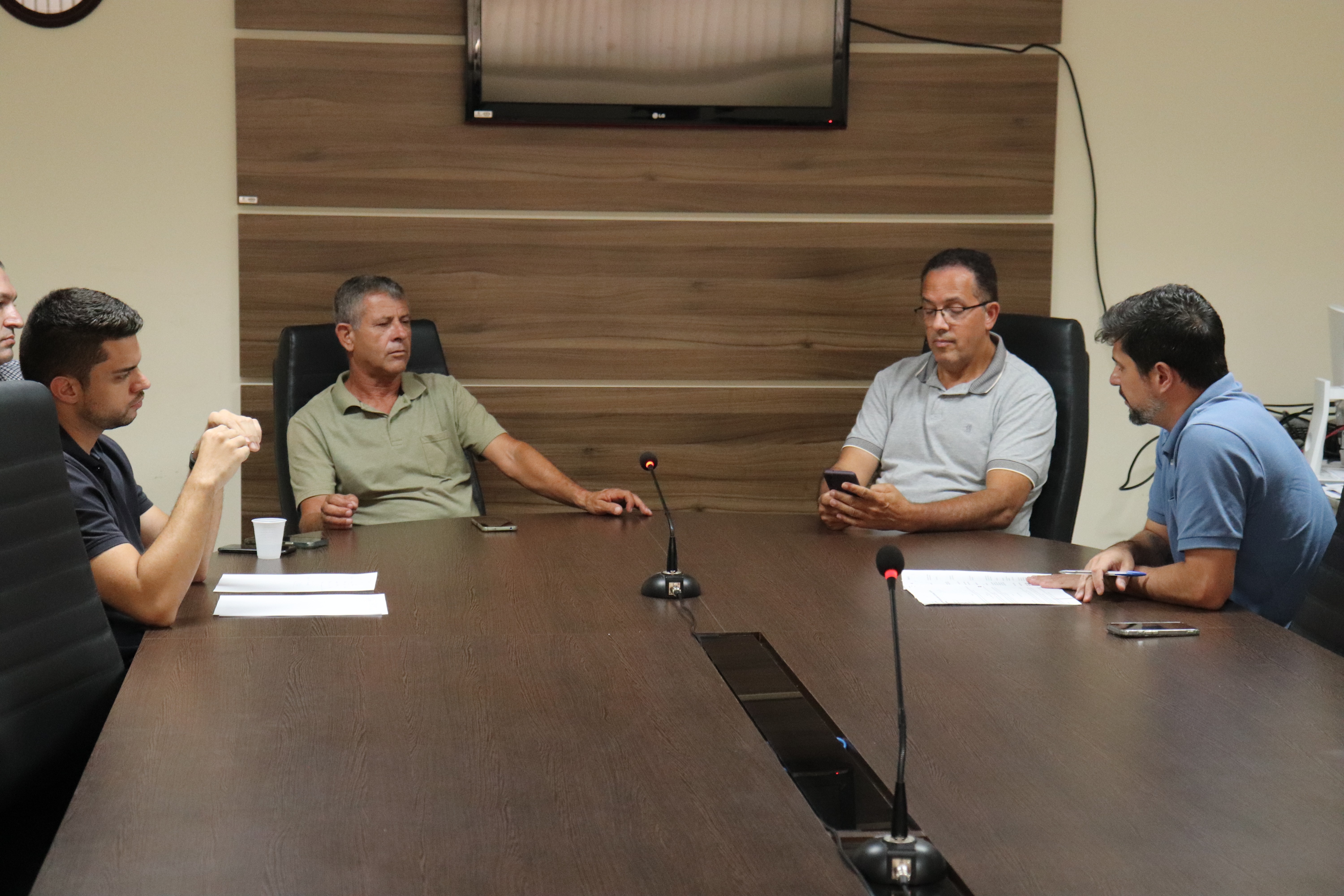 Imagem 1 da notícia: CPI que apura se houve irregularidades no contrato entre Prefeitura e Engetech solicita documentos do Executivo e do MP, que também investigam o caso