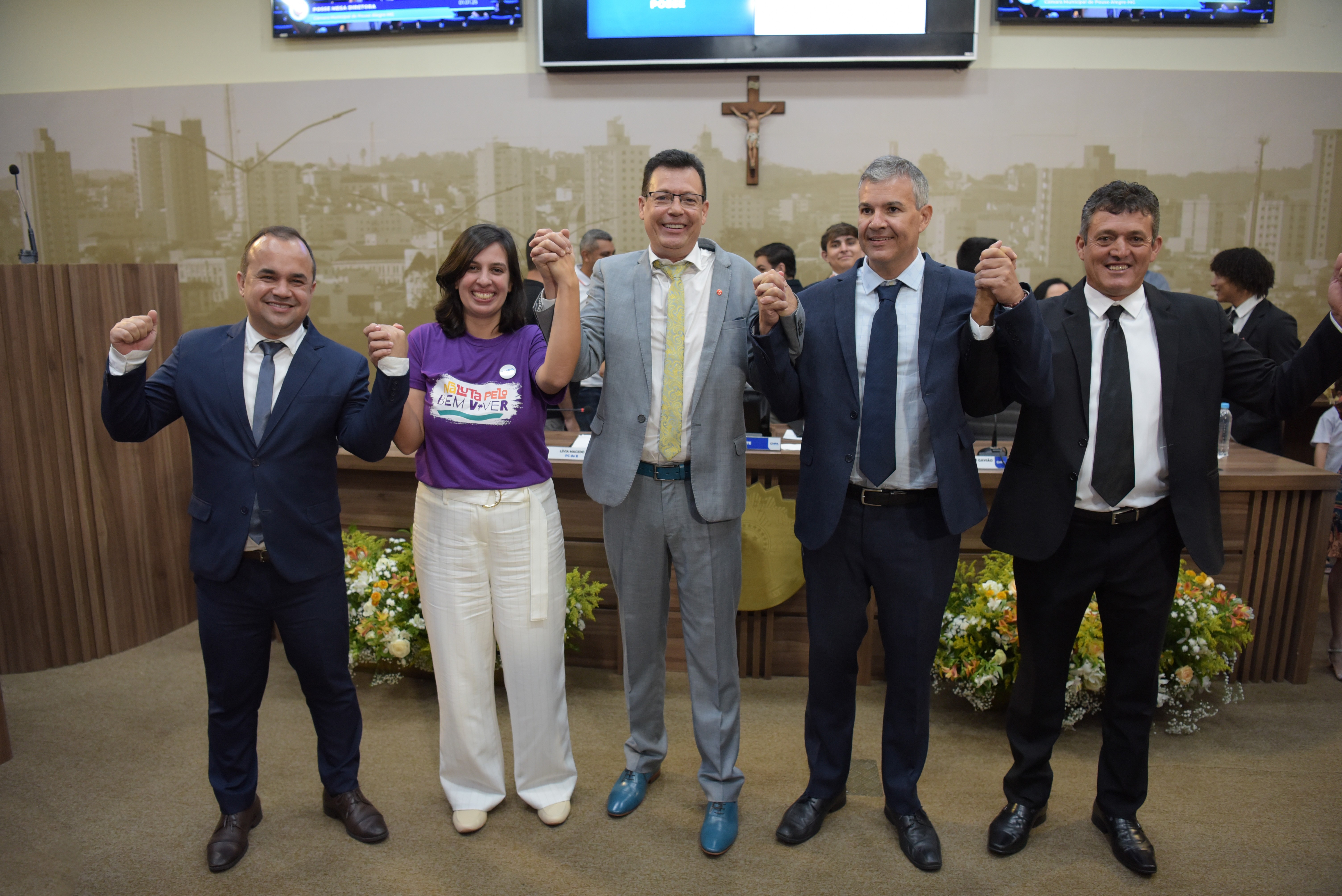 Imagem 1 da notícia: Nova Mesa Diretora da Câmara é eleita, com Presidência do vereador Dr. Edson