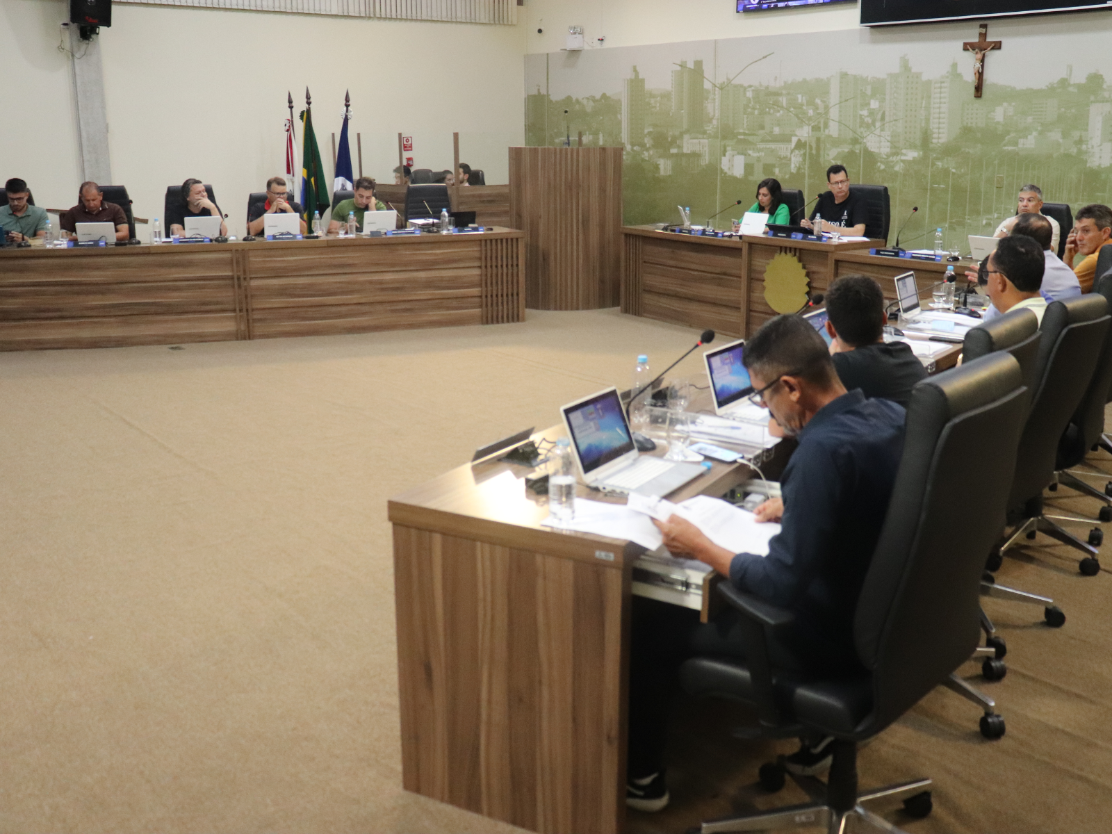 Imagem 1 da notícia: Aumento de vencimentos para profissionais do magistério é aprovado na Câmara