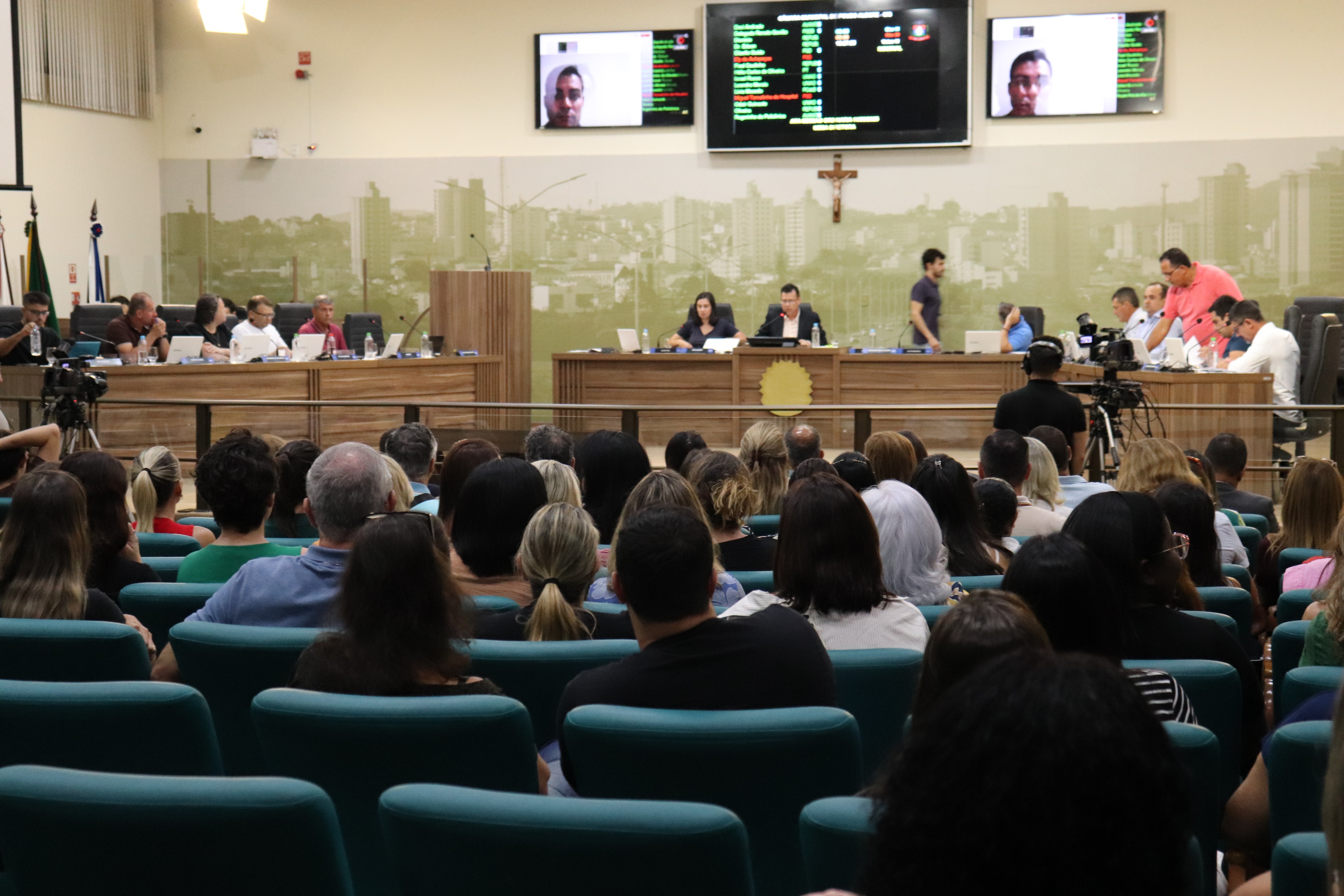 Imagem 1 da notícia: Câmara aprova PL que garante espaço em eventos públicos para empreendedores locais do setor de alimentação